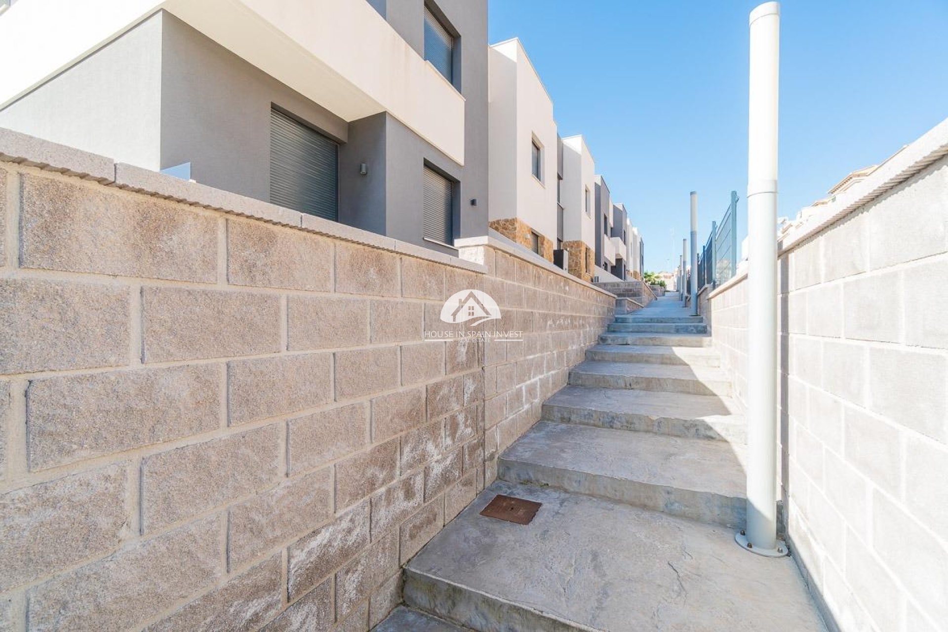 Resale - Apartment  - Orihuela Costa - Villamartín