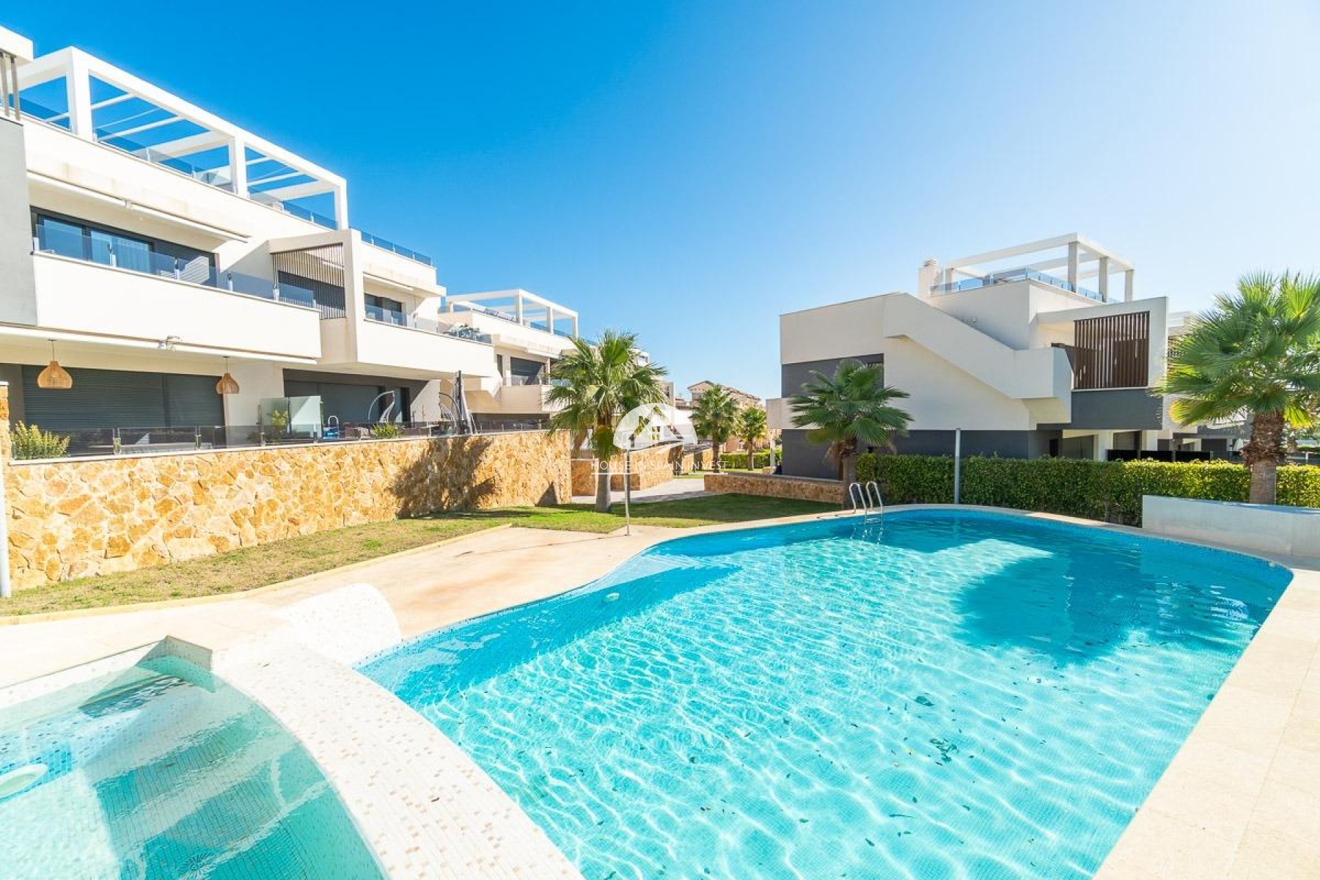 Resale - Apartment  - Orihuela Costa - Villamartín
