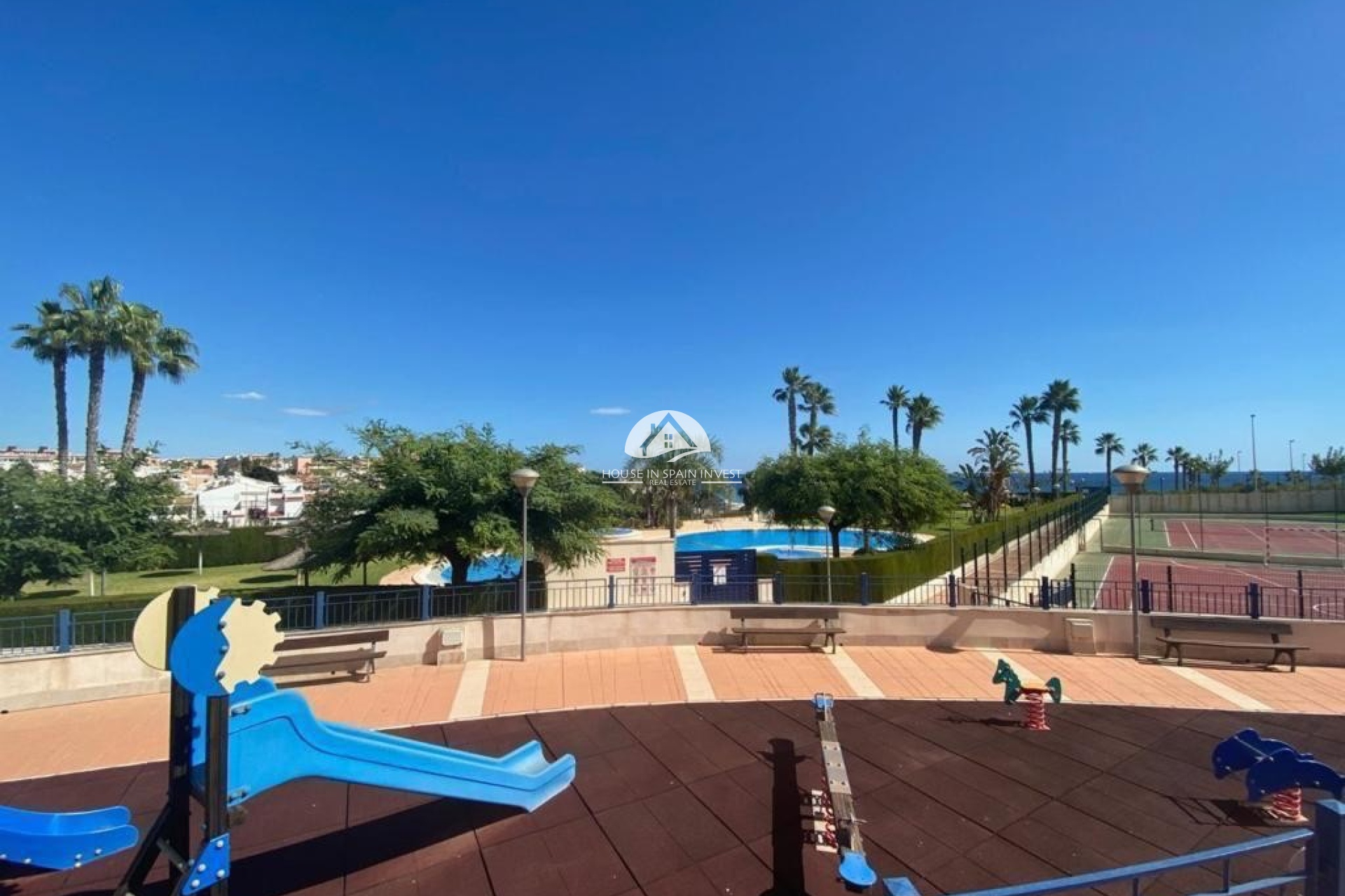 Resale - Apartment  - Pilar de la Horadada - Mil Palmeras