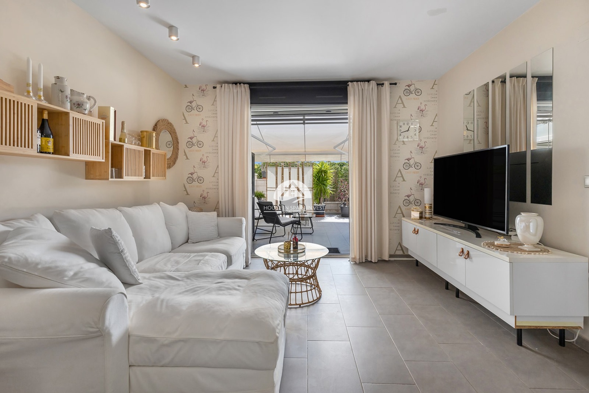 Resale - Apartment  - Torrevieja - Cabo Cervera