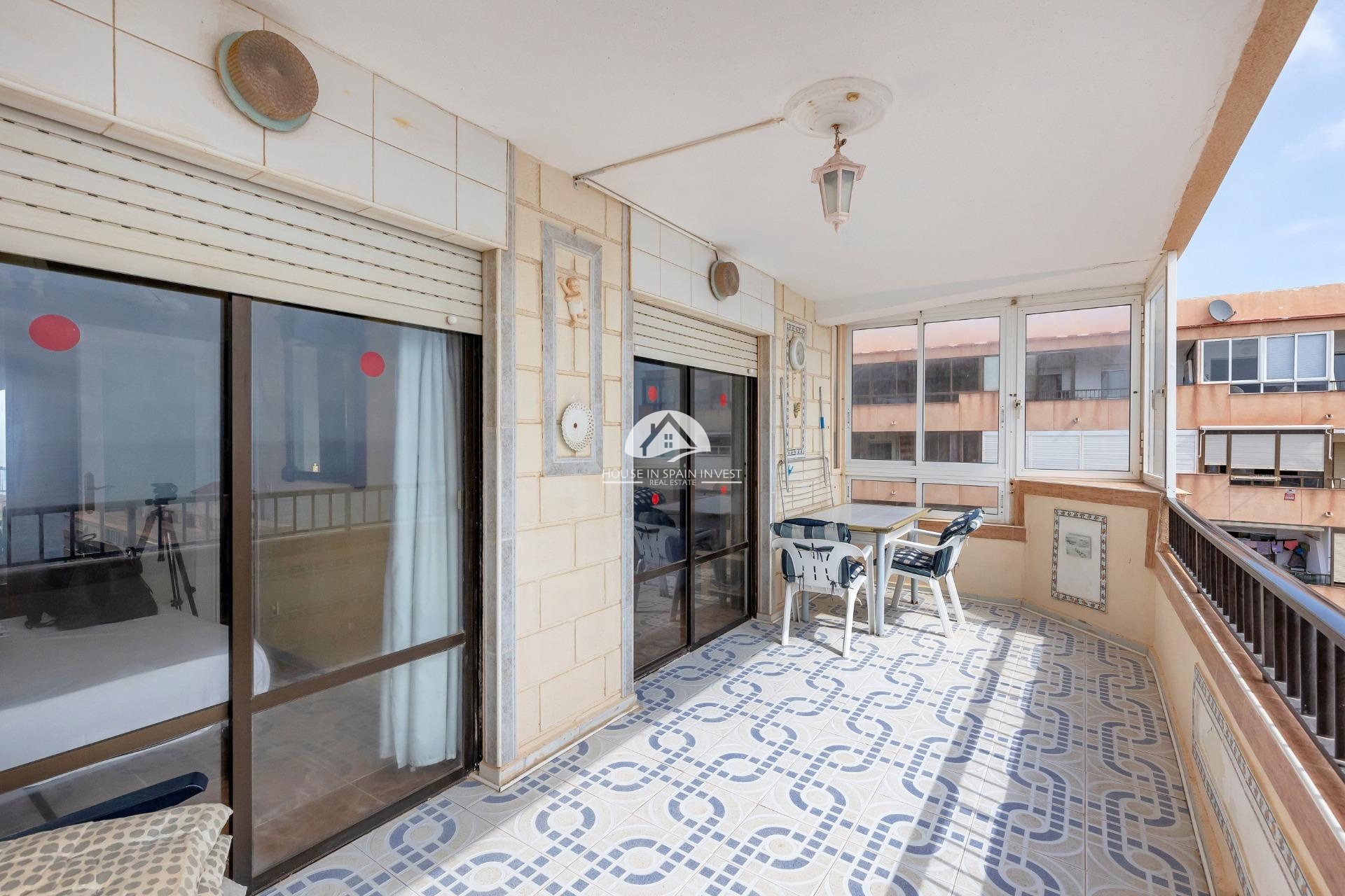 Resale - Apartment  - Torrevieja - Cabo Cervera