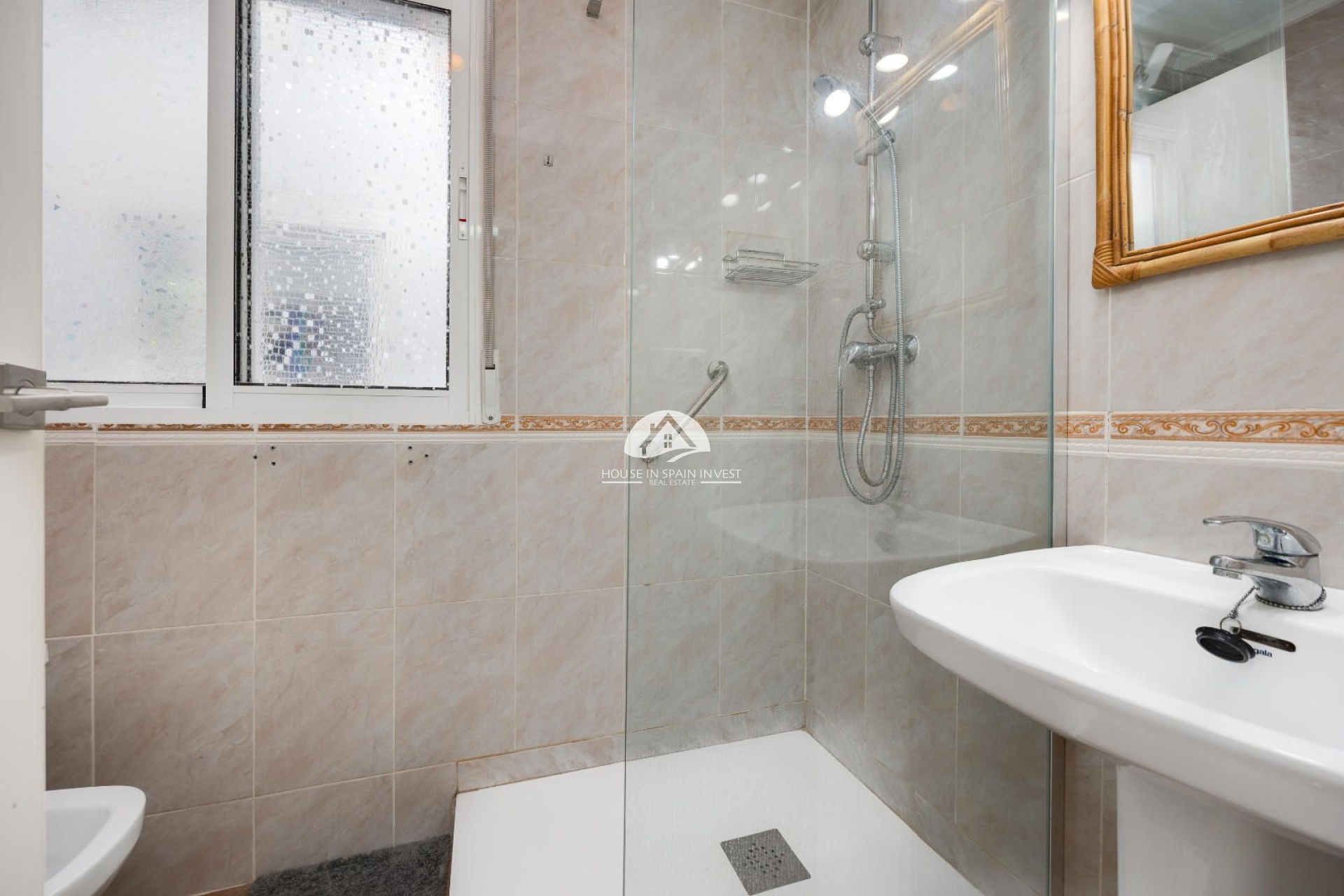 Resale - Apartment  - Torrevieja - Centro