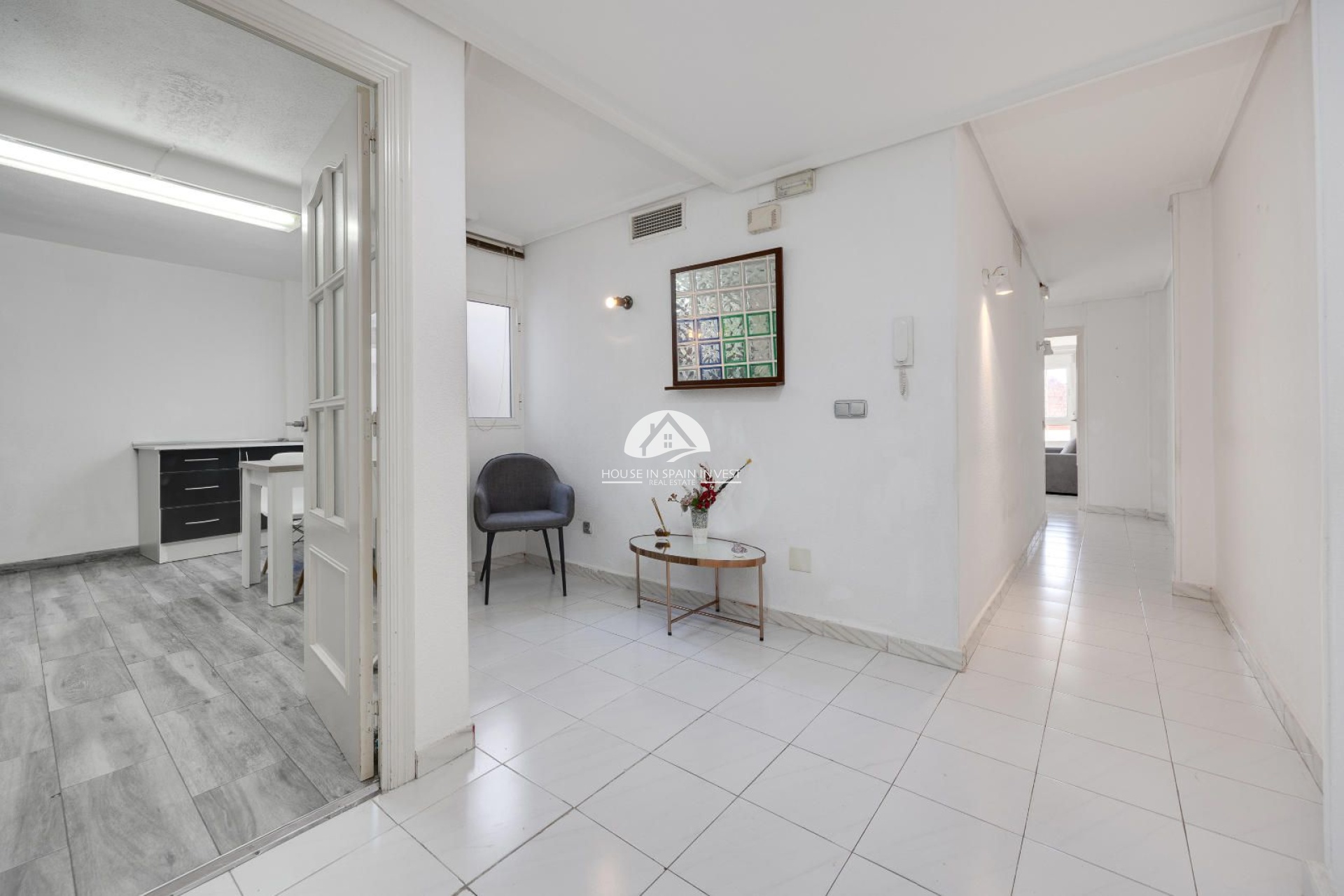 Resale - Apartment  - Torrevieja - Centro