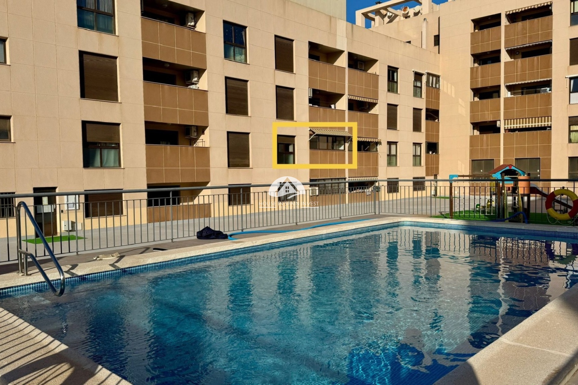 Resale - Apartment  - Torrevieja - Centro