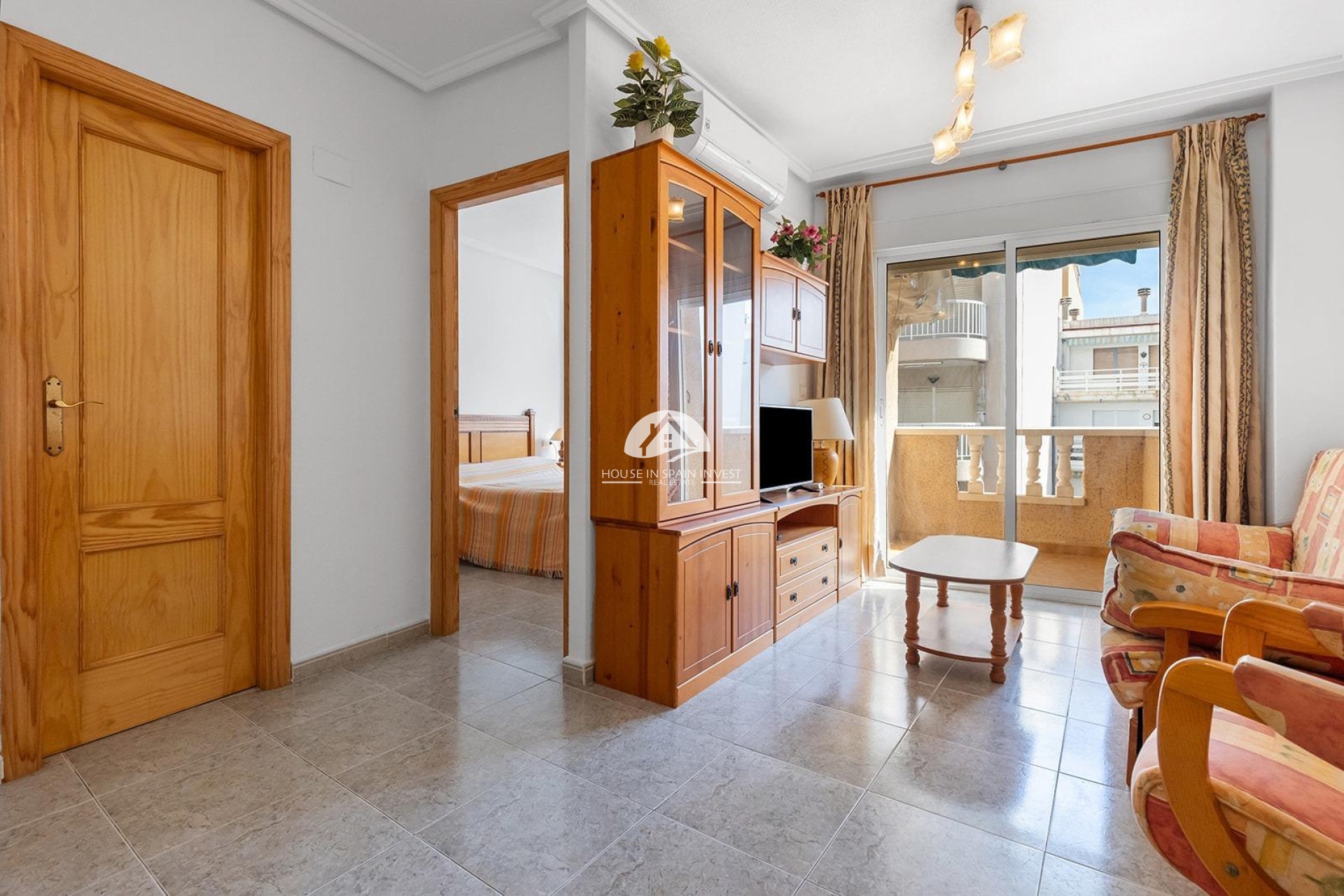 Resale - Apartment  - Torrevieja - Centro