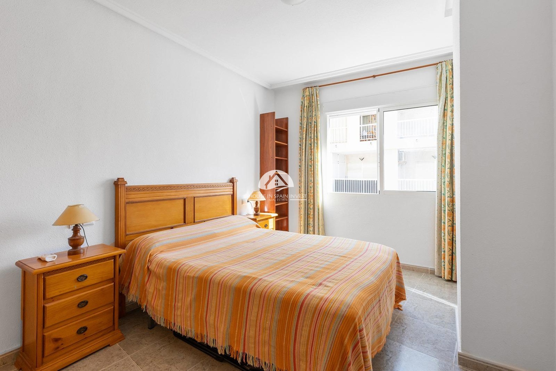 Resale - Apartment  - Torrevieja - Centro