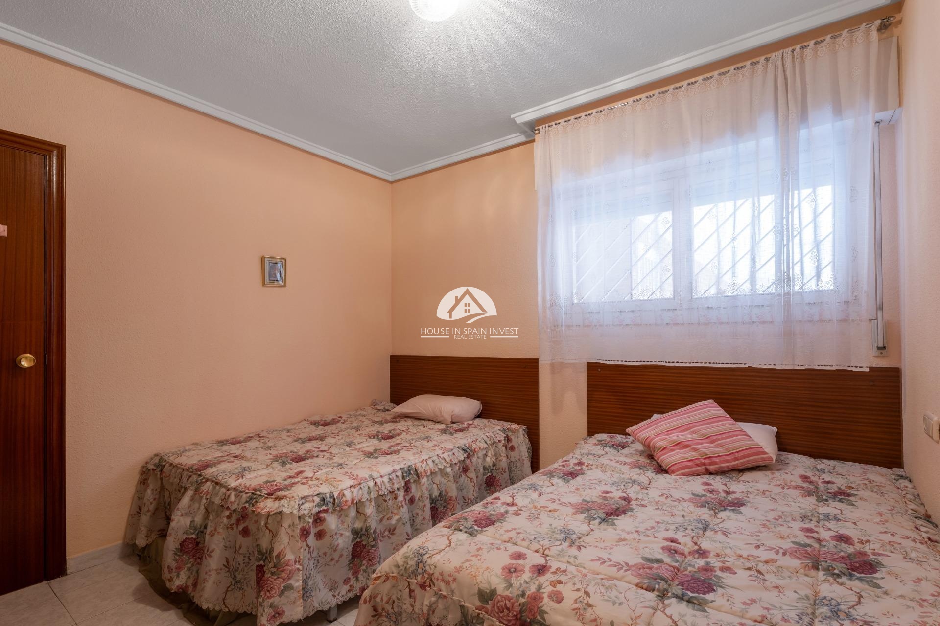Resale - Apartment  - Torrevieja - Centro