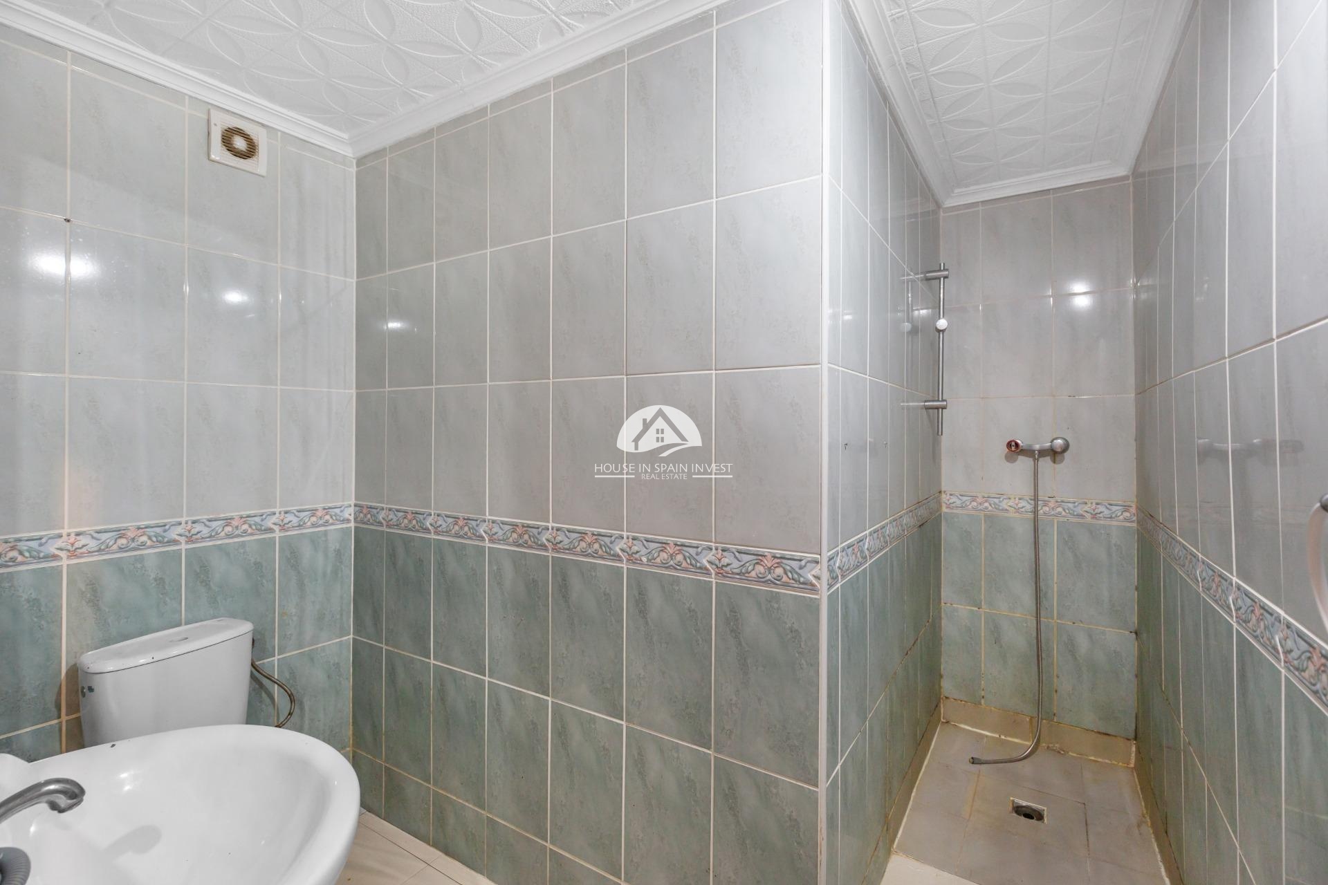 Resale - Apartment  - Torrevieja - Centro