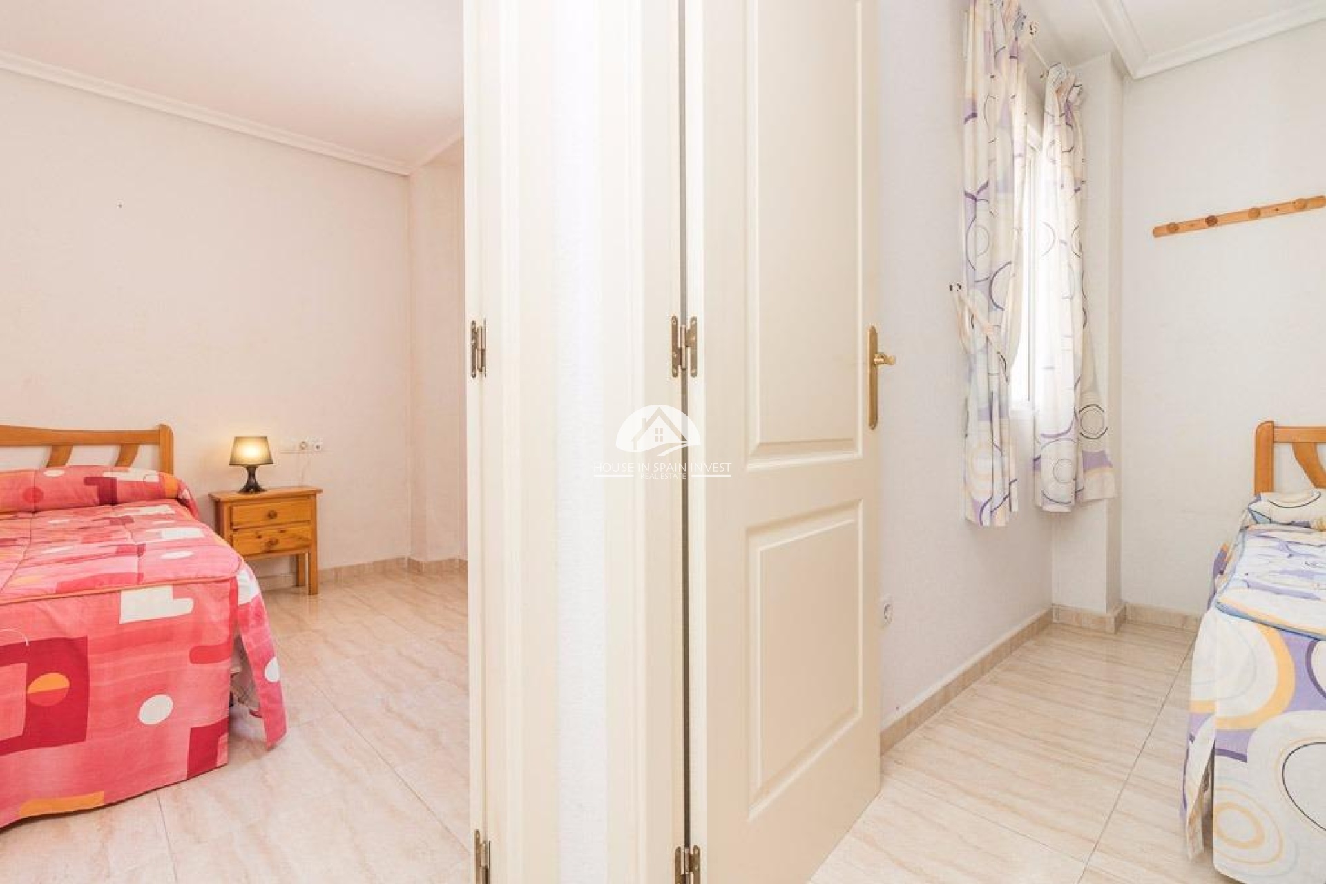 Resale - Apartment  - Torrevieja - Centro