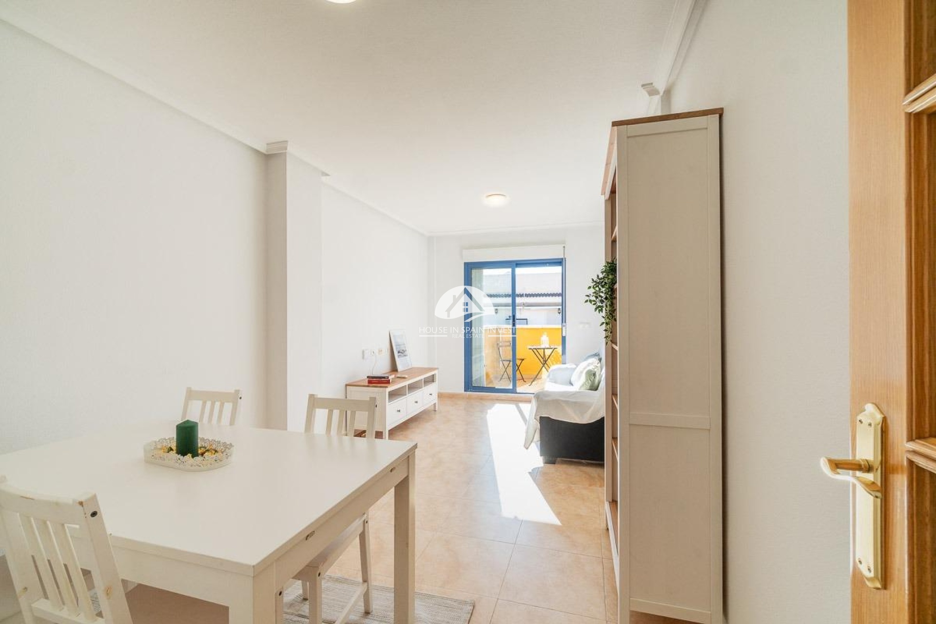 Resale - Apartment  - Torrevieja - Centro