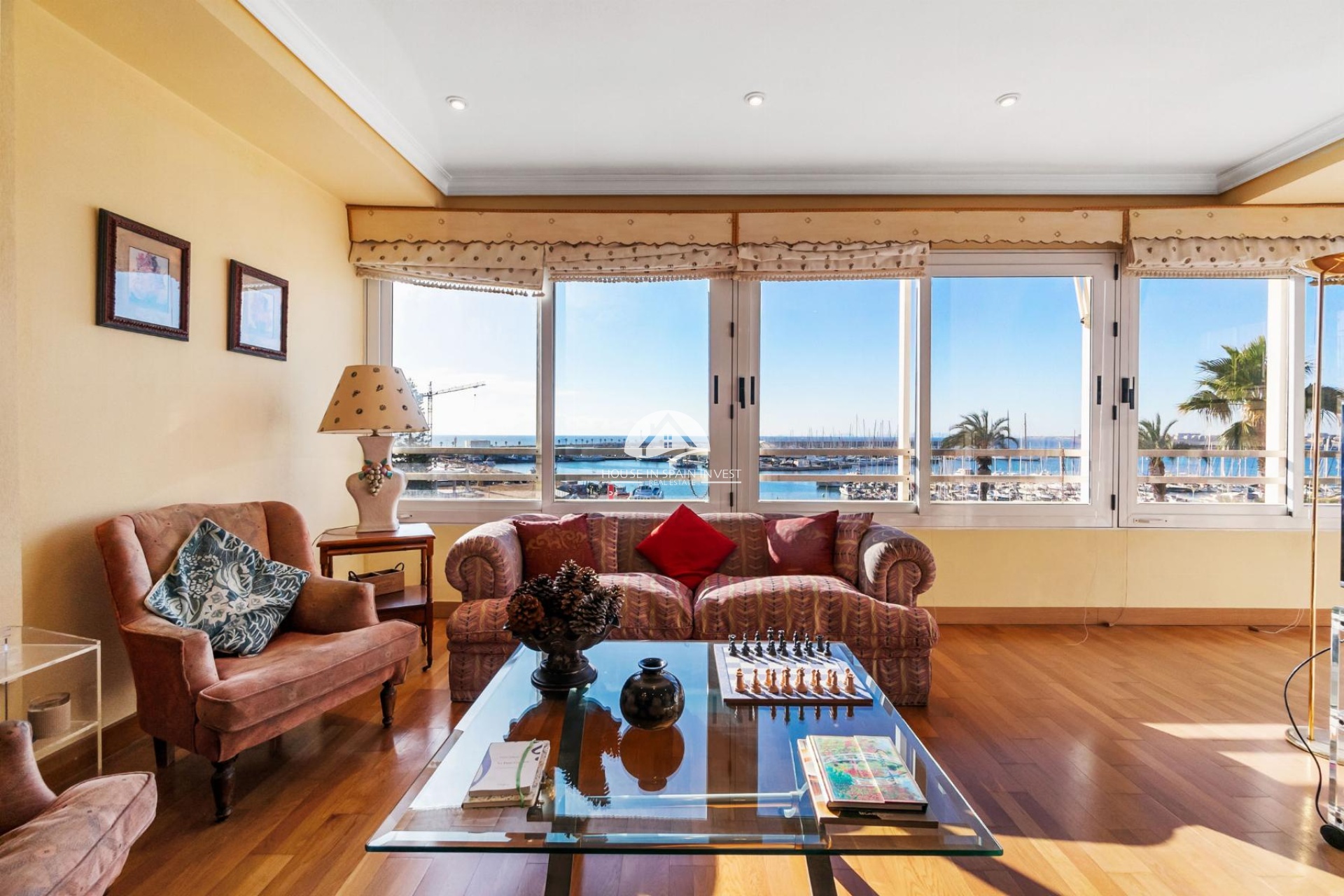 Resale - Apartment  - Torrevieja - Centro