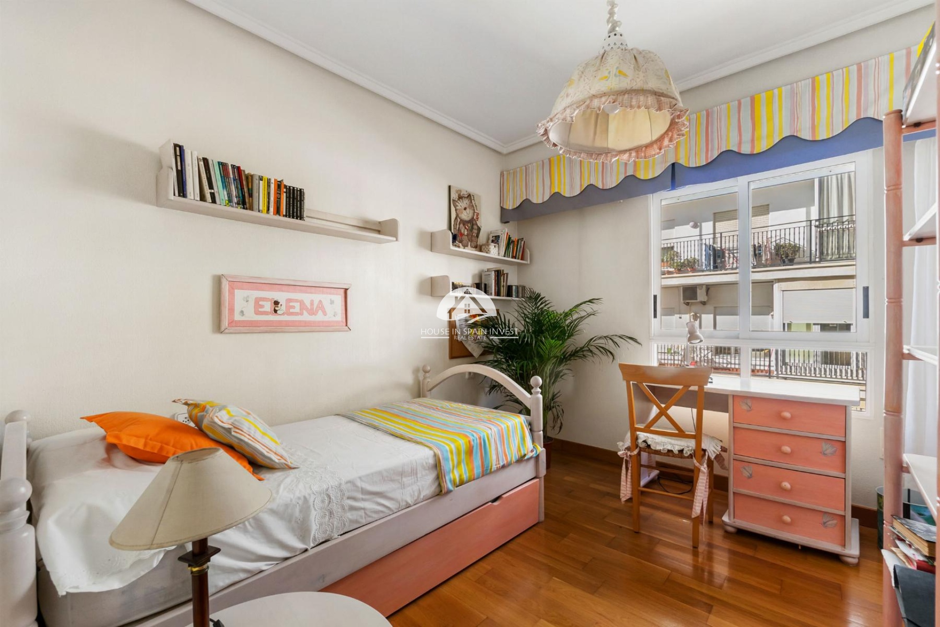 Resale - Apartment  - Torrevieja - Centro