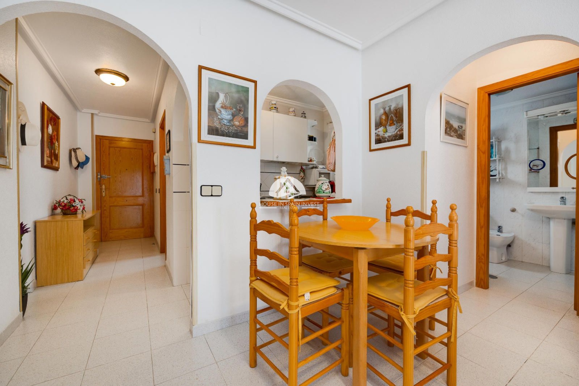 Resale - Apartment  - Torrevieja - El Acequión - Los Náufragos