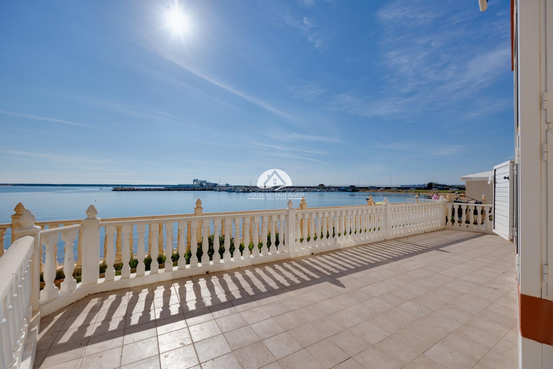 Resale - Apartment  - Torrevieja - El Acequión - Los Náufragos