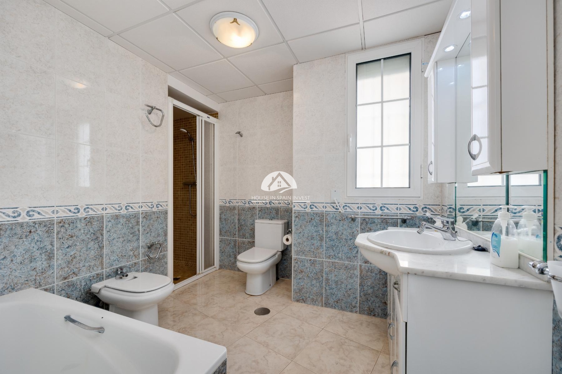 Resale - Apartment  - Torrevieja - El Acequión - Los Náufragos