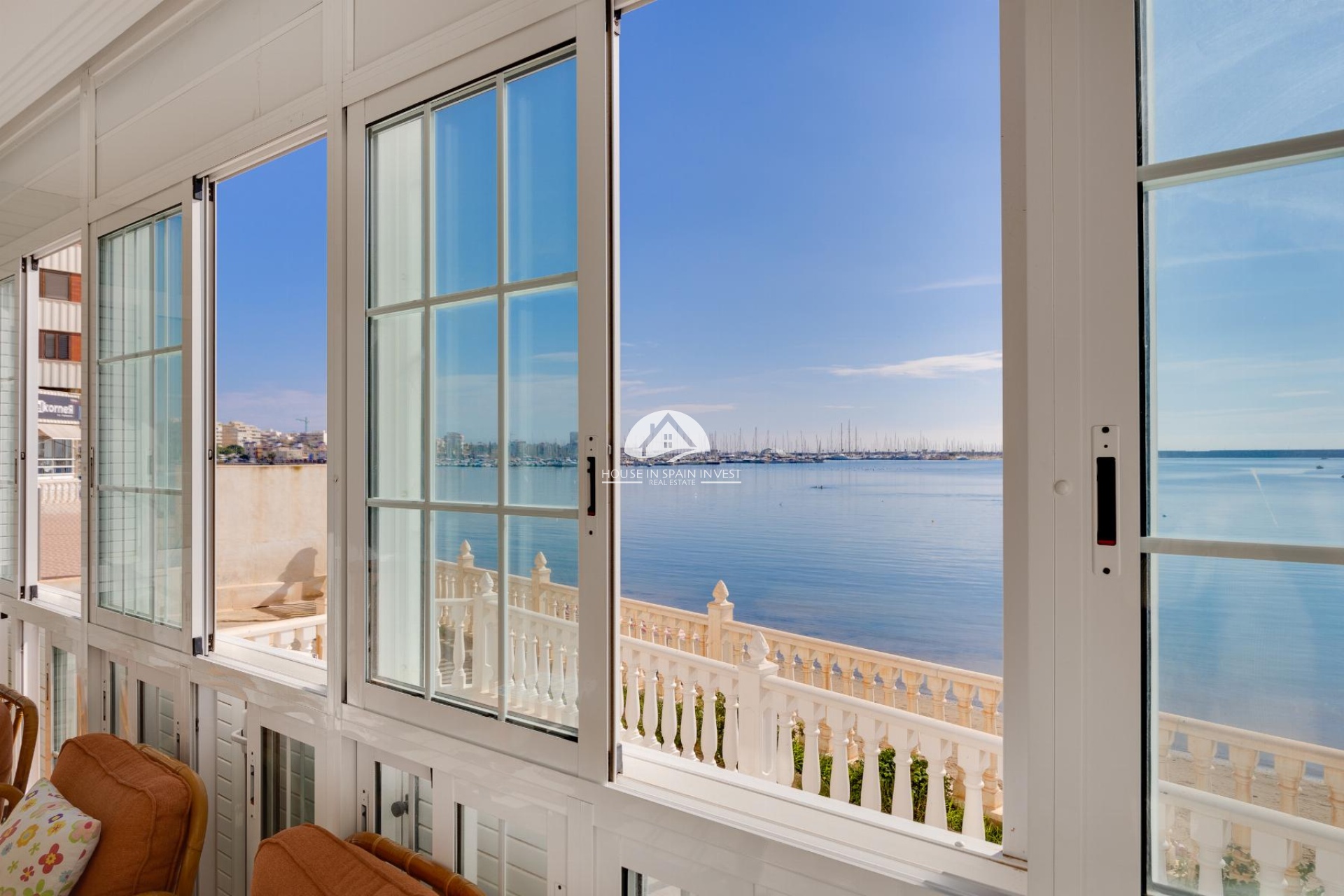 Resale - Apartment  - Torrevieja - El Acequión - Los Náufragos