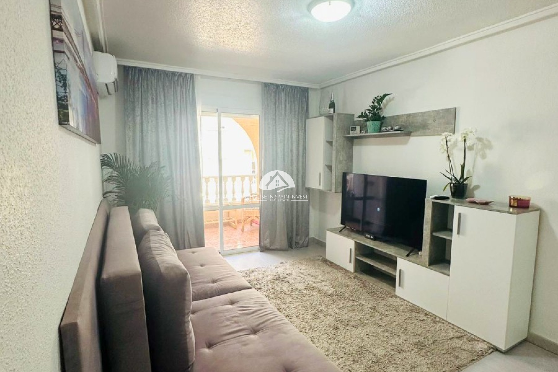 Resale - Apartment  - Torrevieja - El Acequión - Los Náufragos