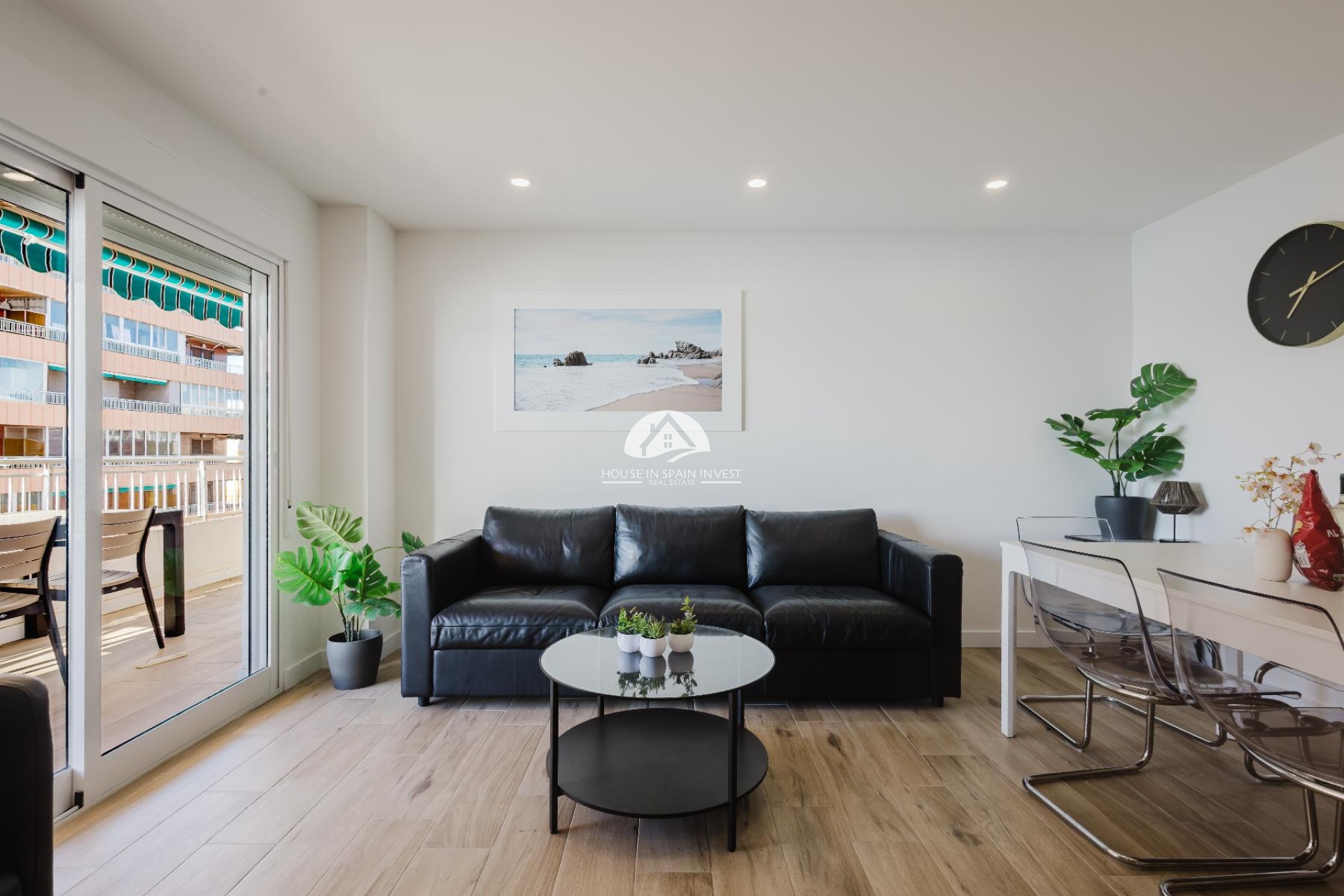 Resale - Apartment  - Torrevieja - El Acequión - Los Náufragos