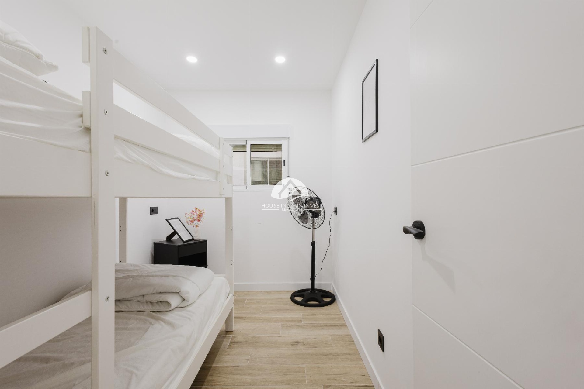 Resale - Apartment  - Torrevieja - El Acequión - Los Náufragos