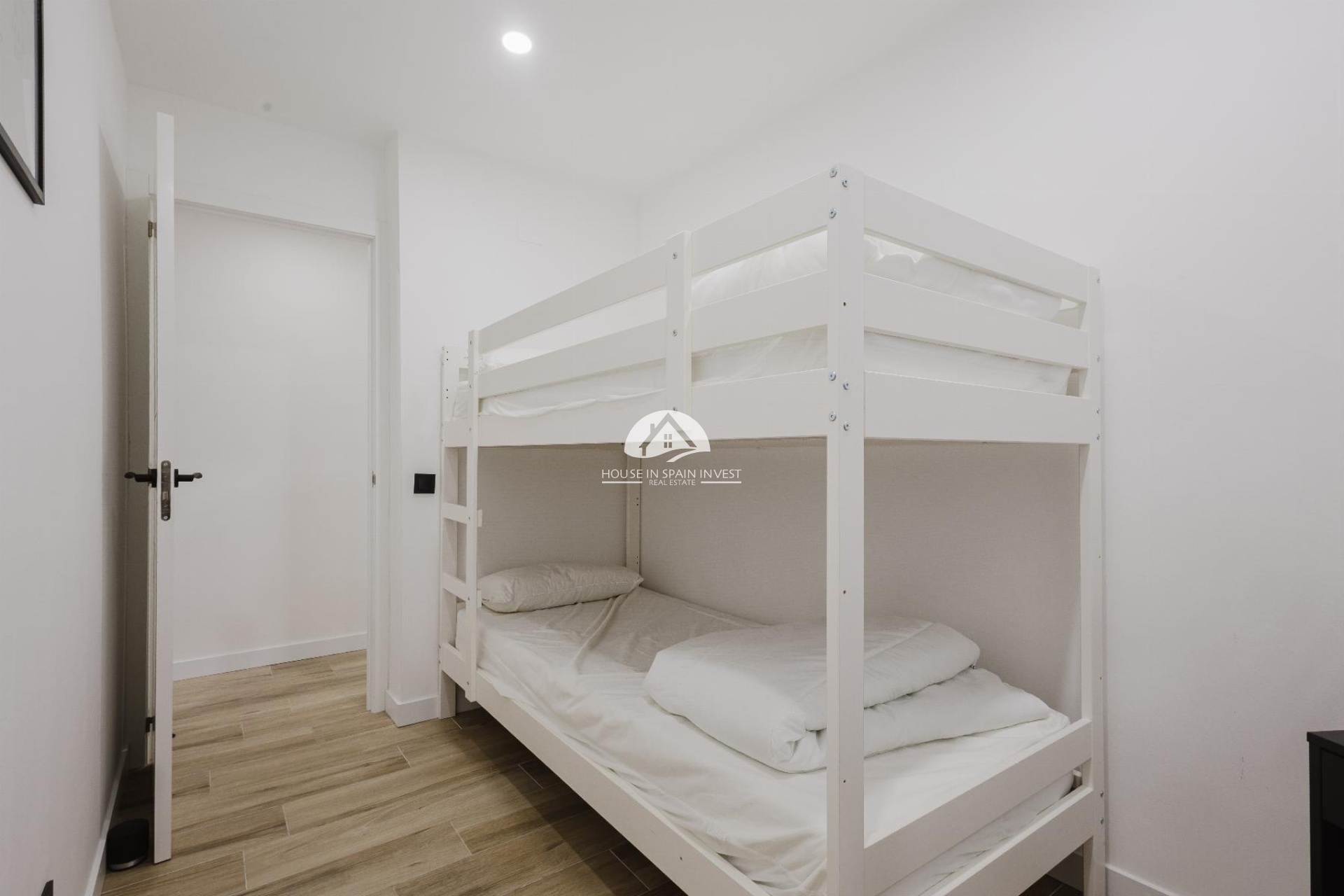 Resale - Apartment  - Torrevieja - El Acequión - Los Náufragos