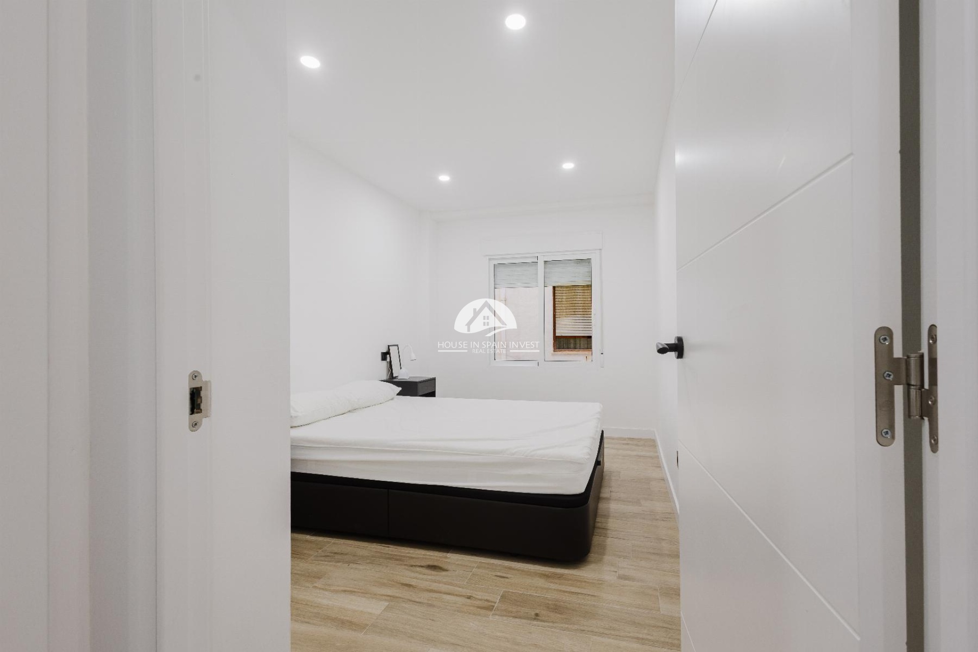 Resale - Apartment  - Torrevieja - El Acequión - Los Náufragos