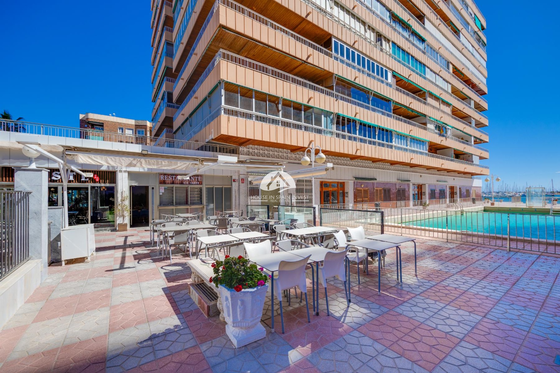Resale - Apartment  - Torrevieja - El Acequión - Los Náufragos
