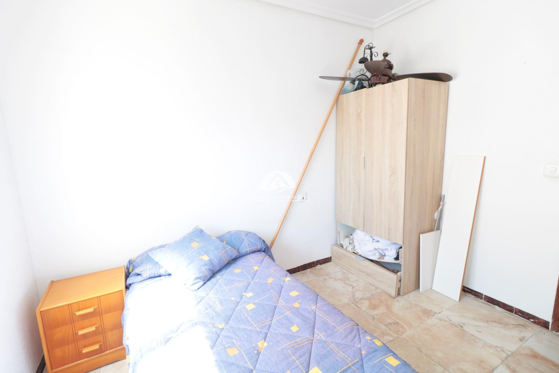 Resale - Apartment  - Torrevieja - El Acequión - Los Náufragos