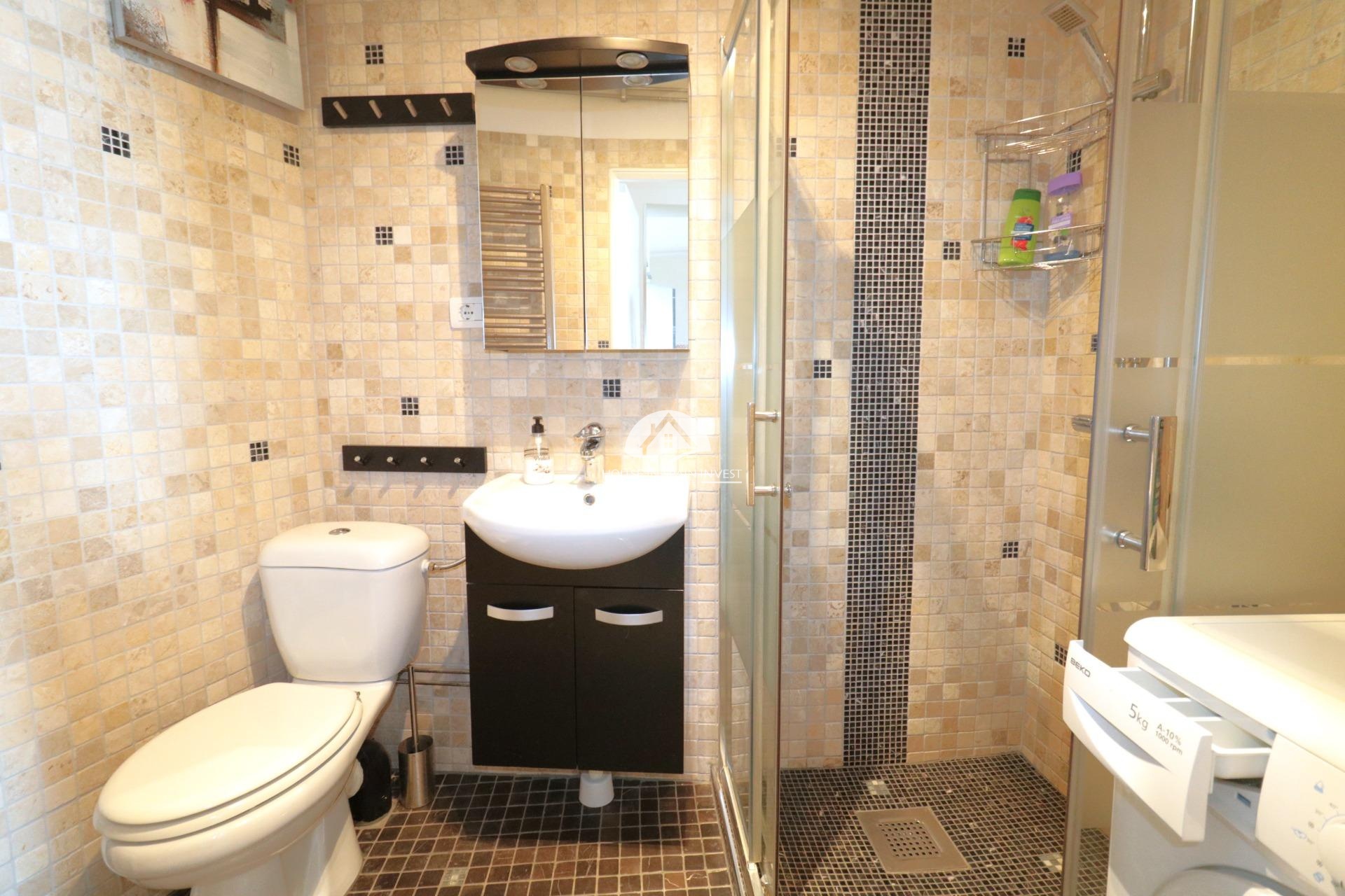 Resale - Apartment  - Torrevieja - El Acequión - Los Náufragos