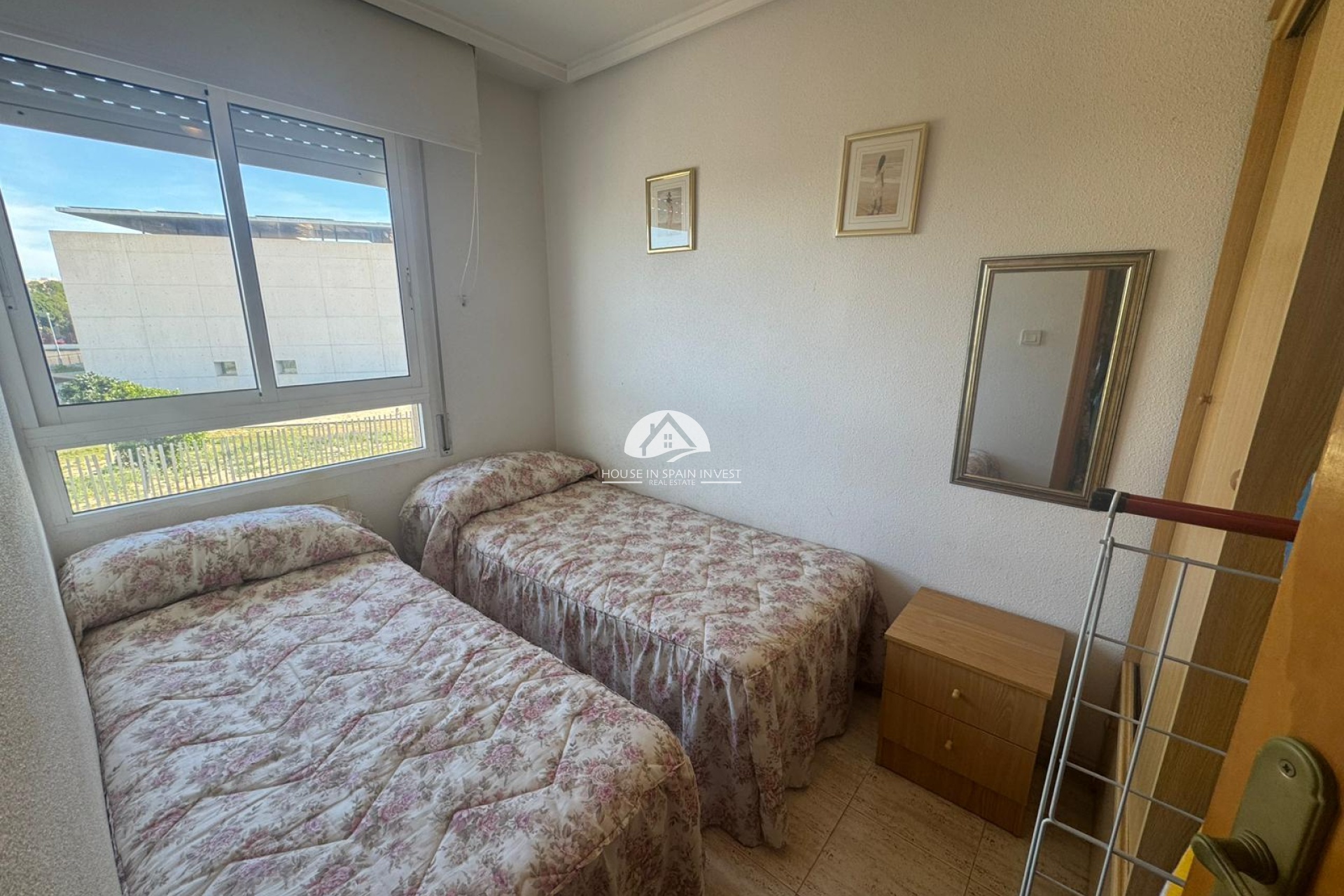 Resale - Apartment  - Torrevieja - El Acequión - Los Náufragos