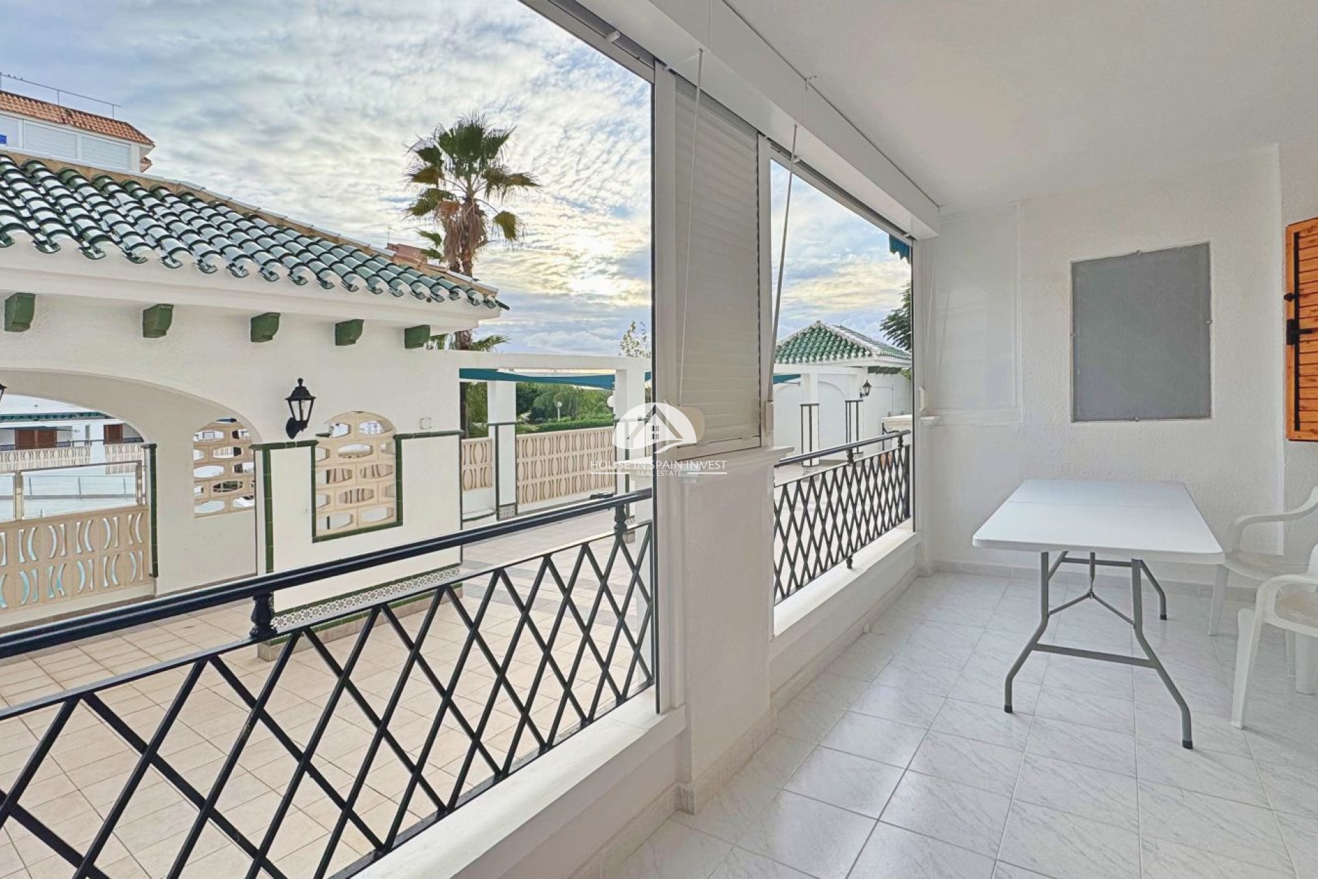 Resale - Apartment  - Torrevieja - La Mata