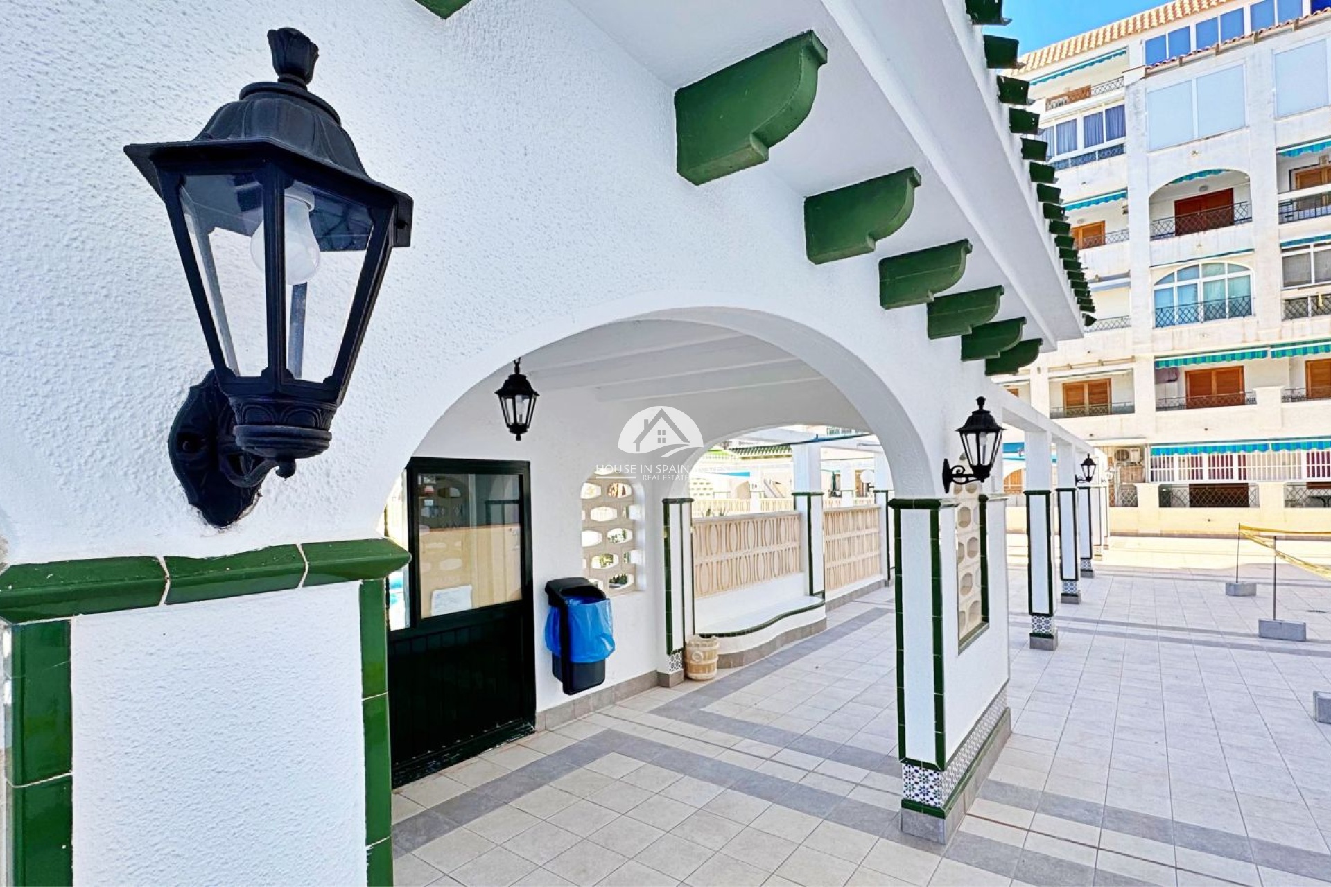 Resale - Apartment  - Torrevieja - La Mata