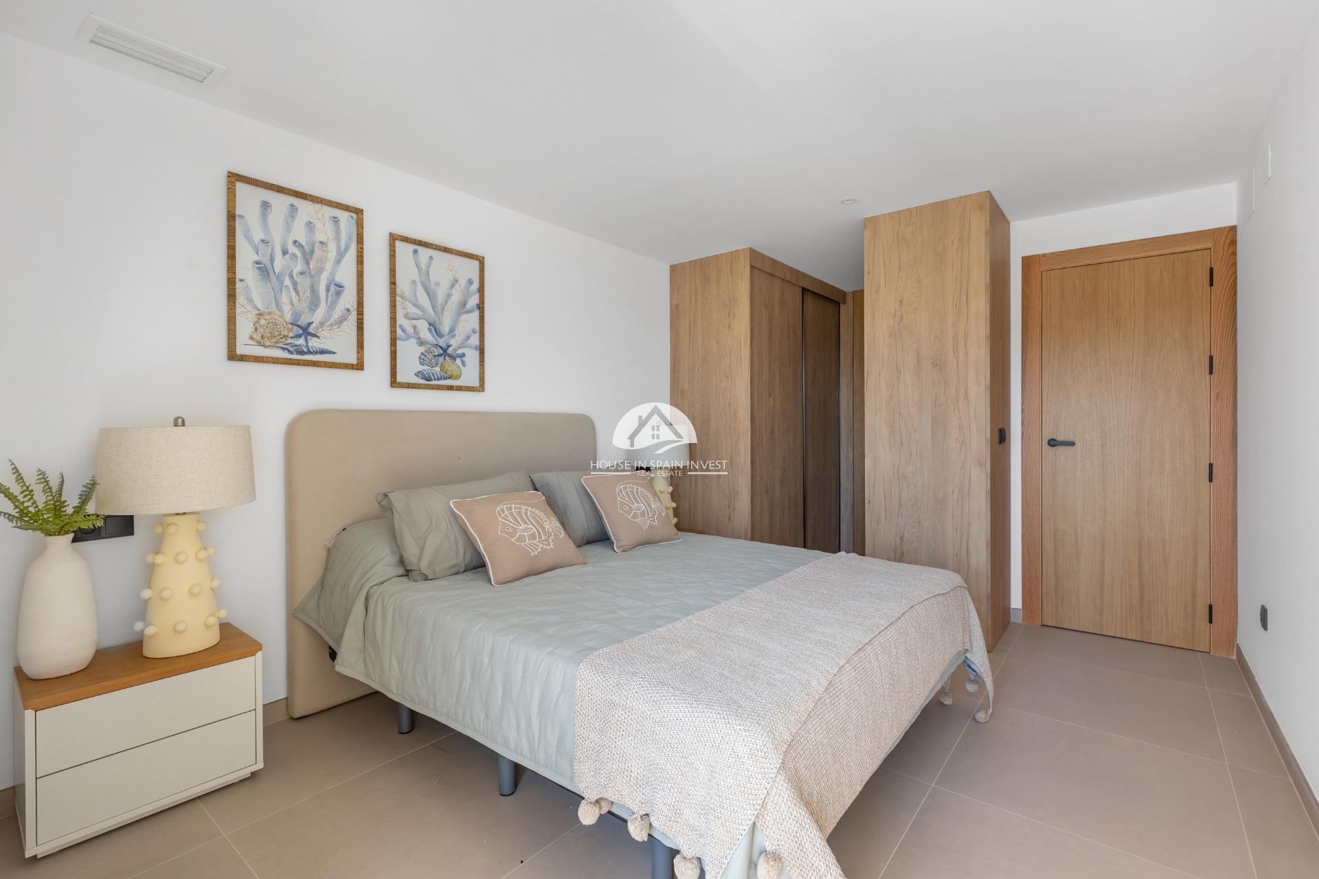 Resale - Apartment  - Torrevieja - La Mata