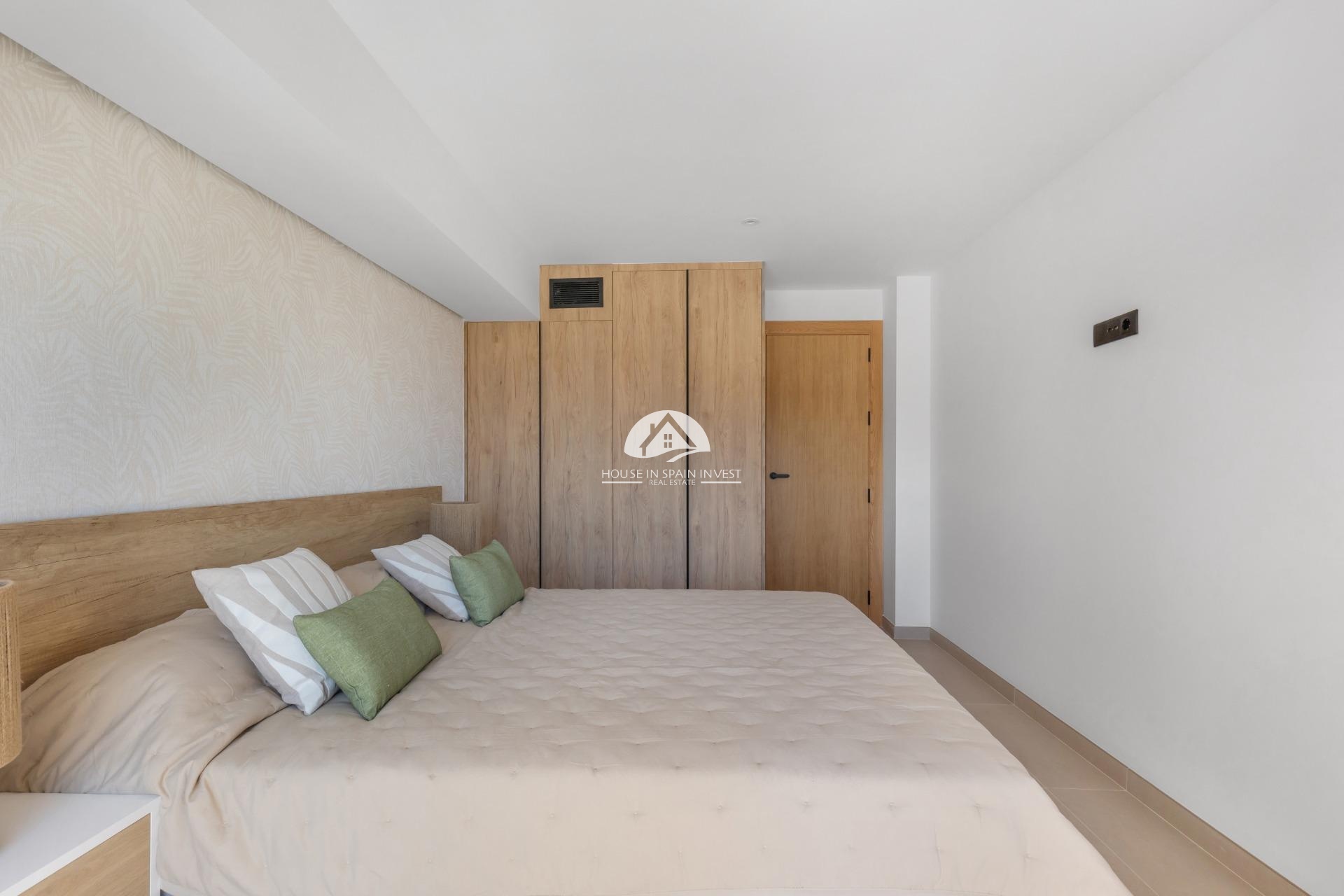 Resale - Apartment  - Torrevieja - La Mata