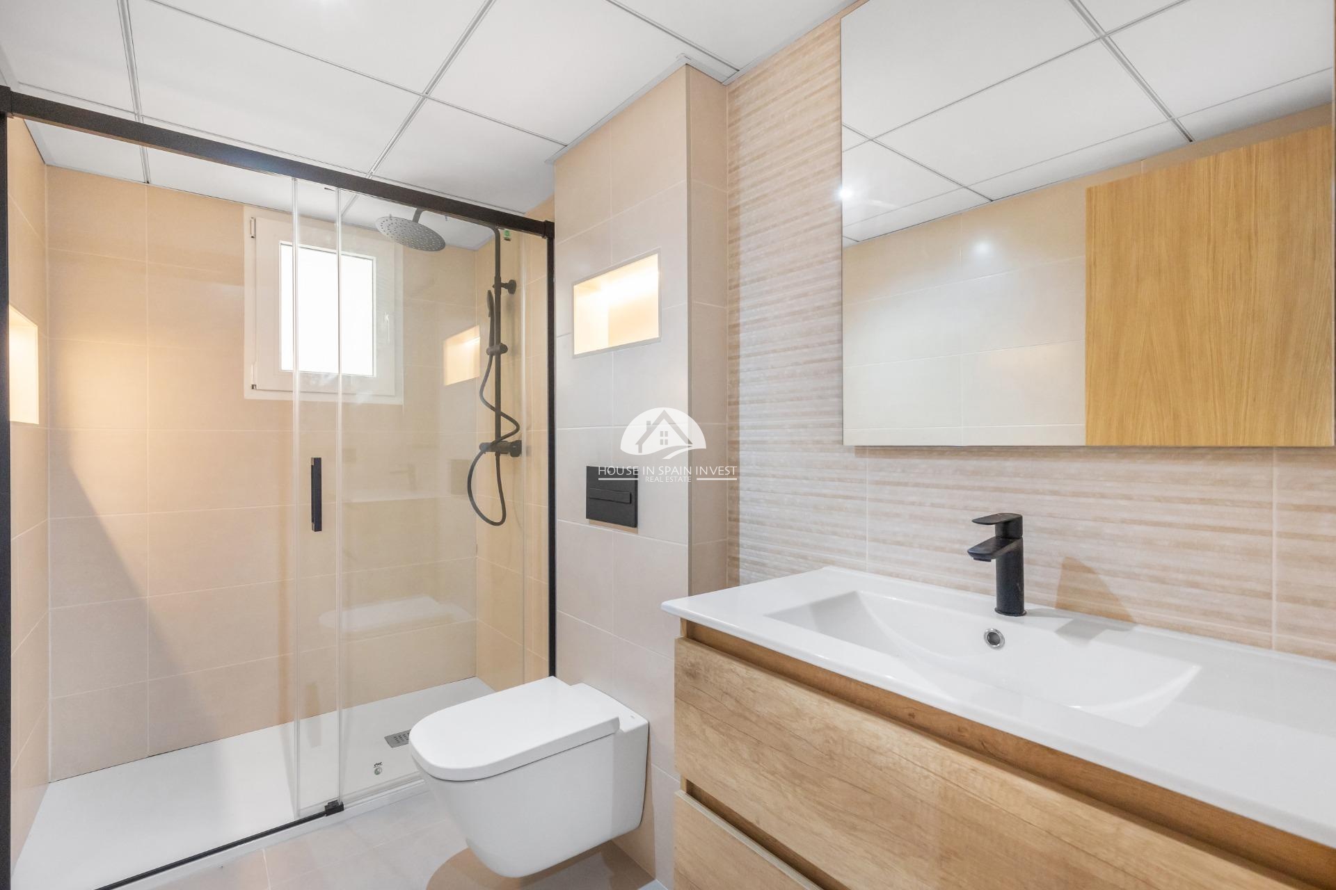 Resale - Apartment  - Torrevieja - La Mata