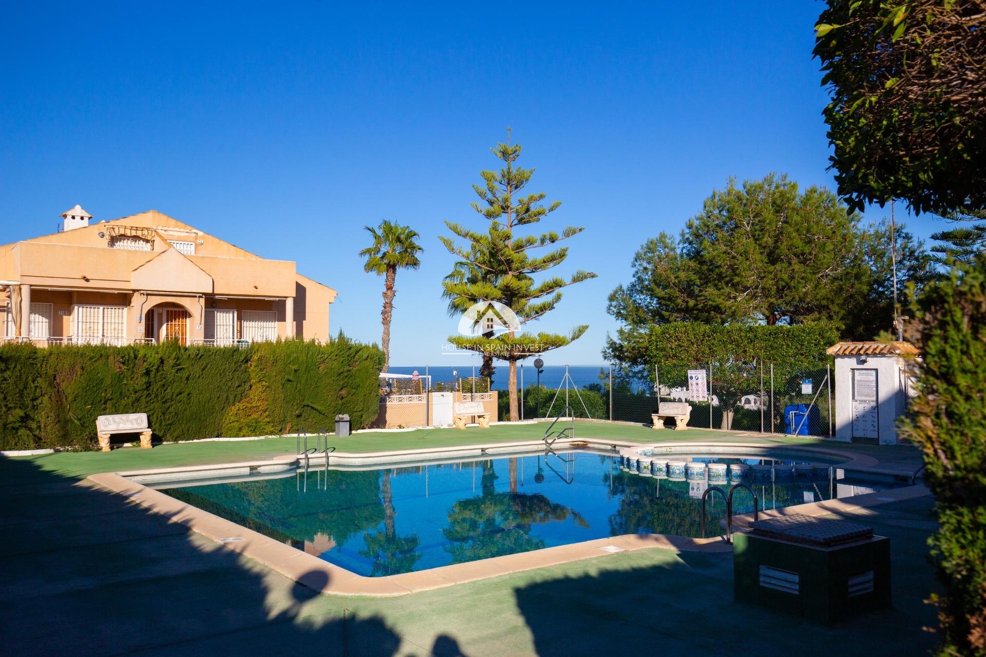 Resale - Apartment  - Torrevieja - La Mata