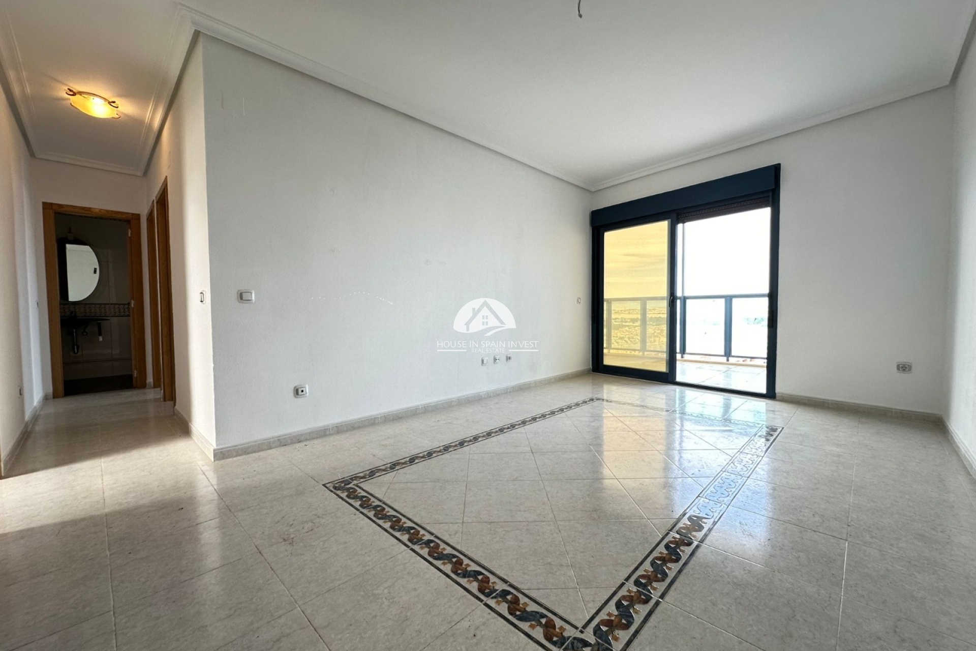 Resale - Apartment  - Torrevieja - La Veleta
