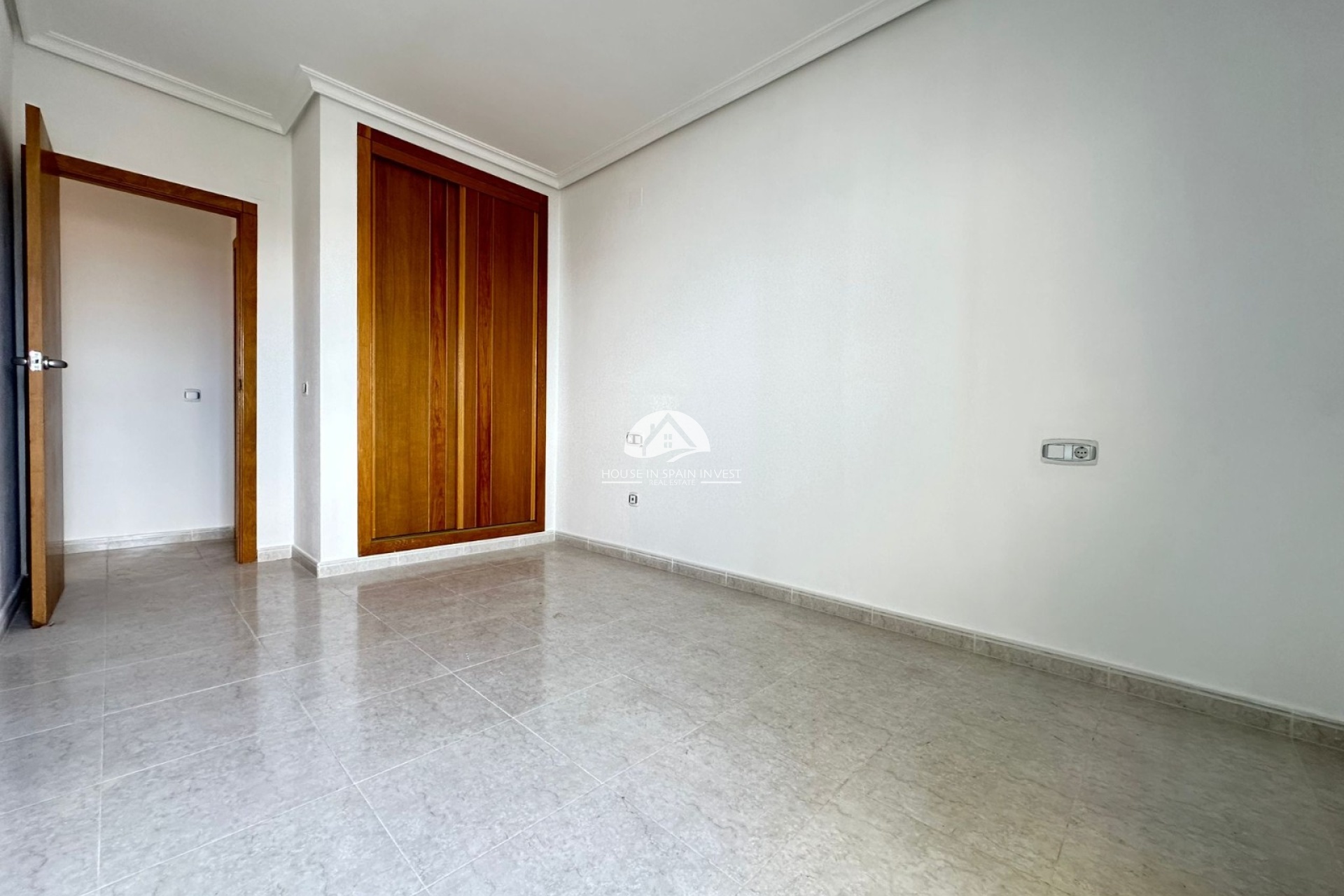 Resale - Apartment  - Torrevieja - La Veleta