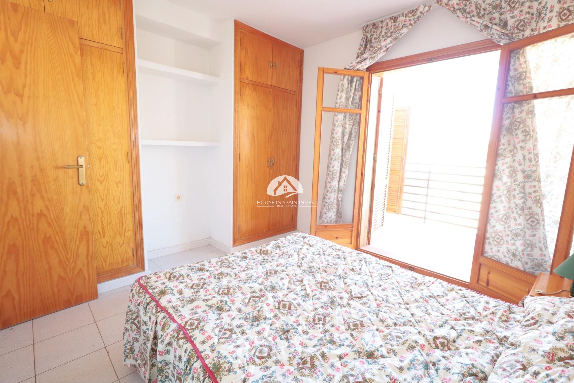 Resale - Apartment  - Torrevieja - La Veleta