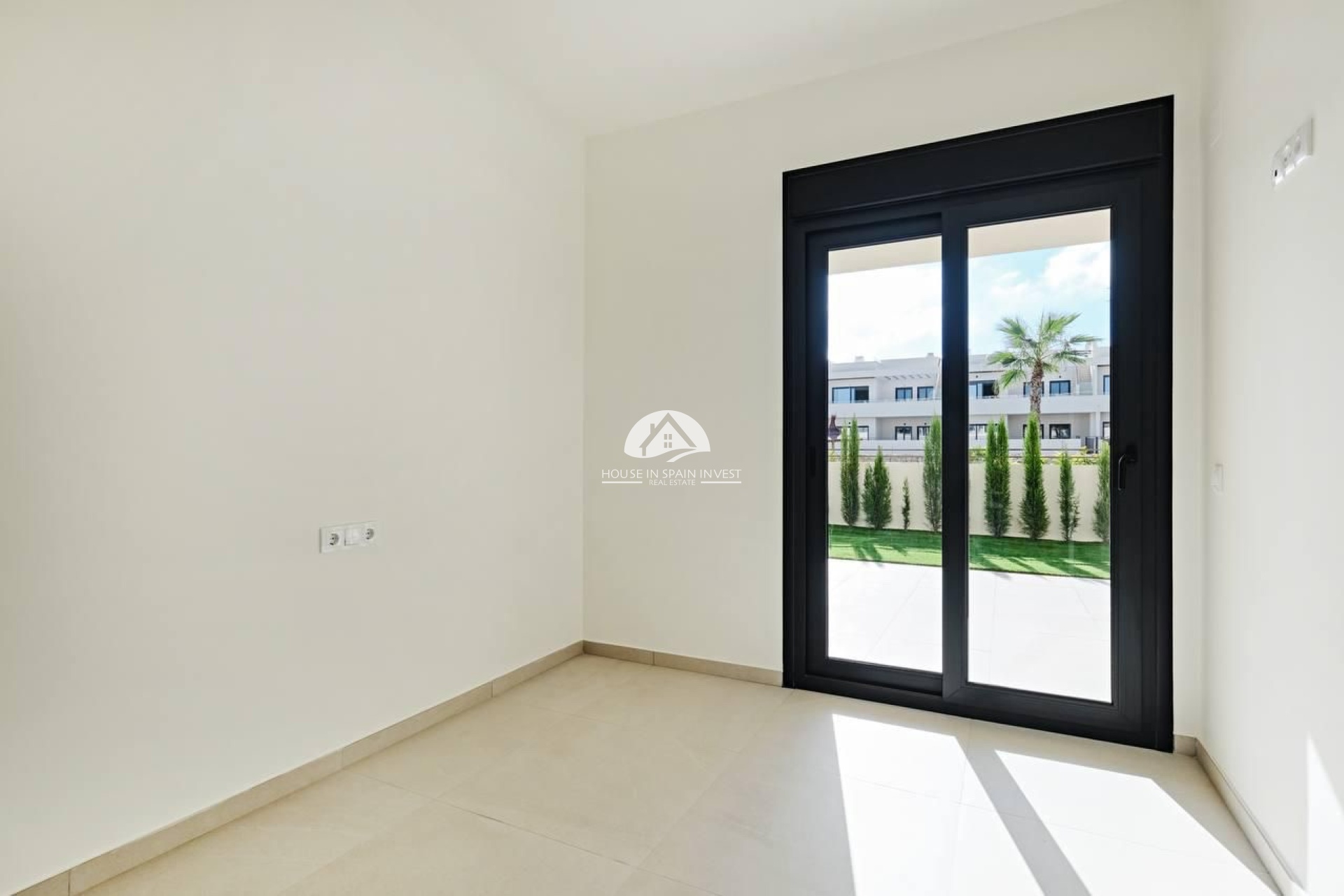 Resale - Apartment  - Torrevieja - La Veleta