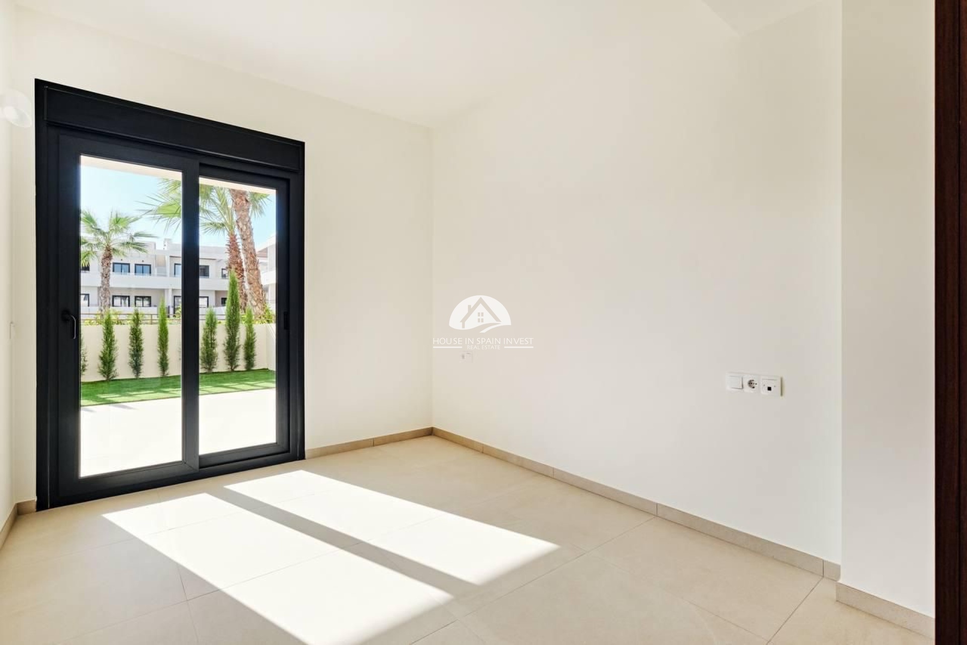 Resale - Apartment  - Torrevieja - La Veleta