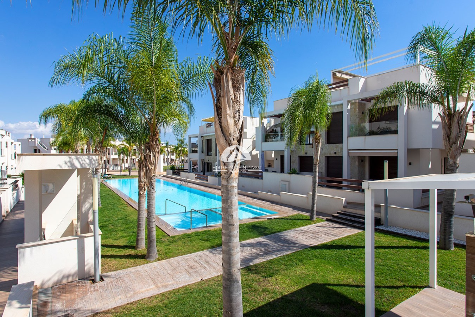 Resale - Apartment  - Torrevieja - Los Balcones  
