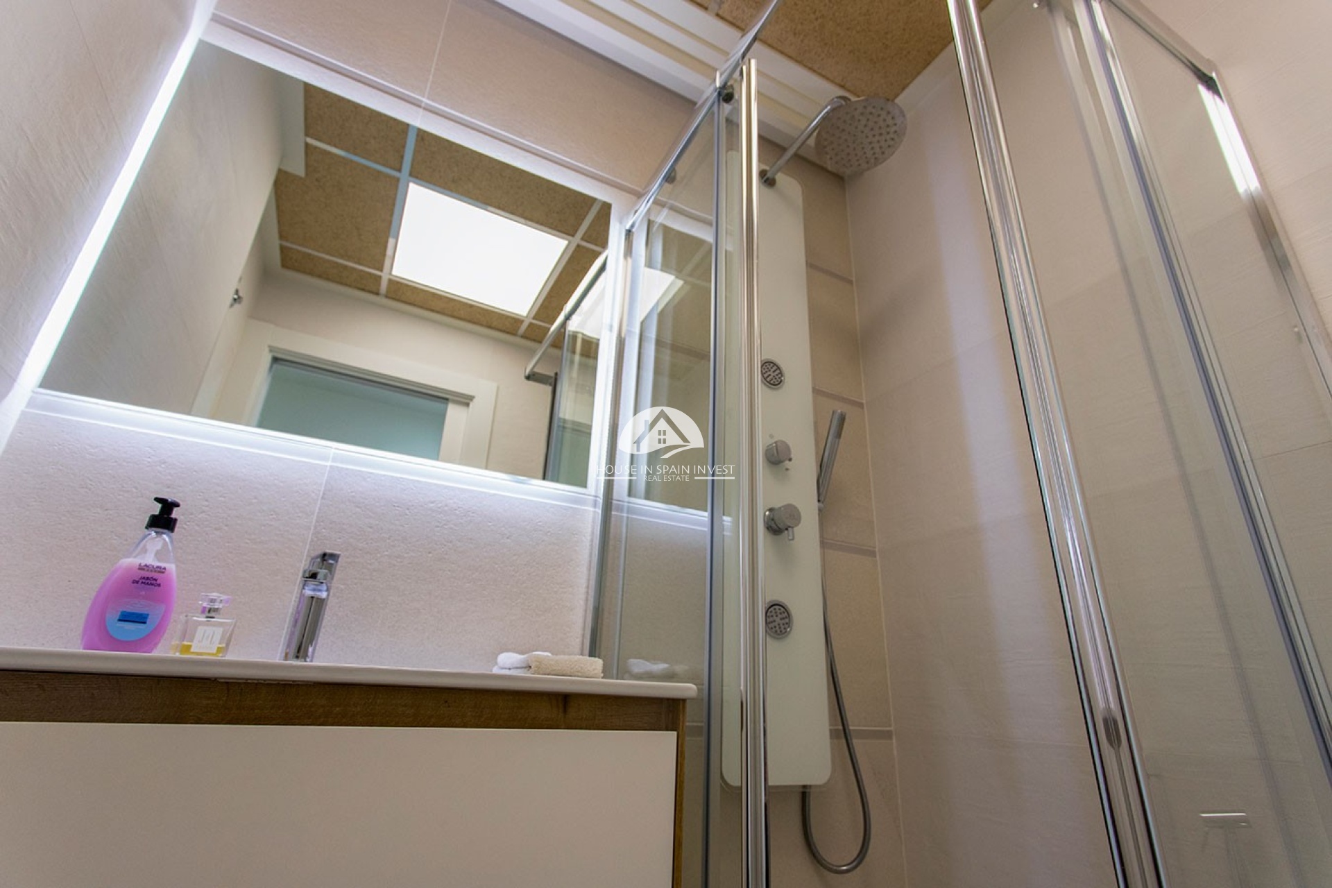 Resale - Apartment  - Torrevieja - Los Balcones  