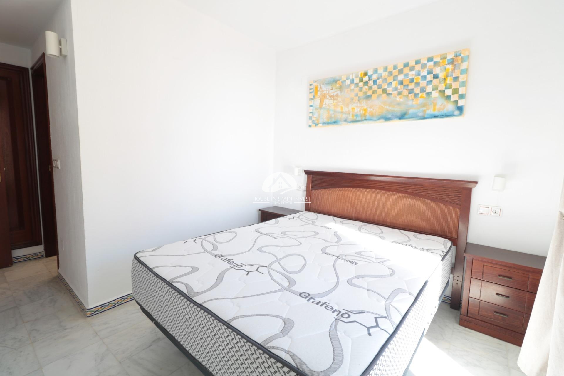 Resale - Apartment  - Torrevieja - Los Frutales