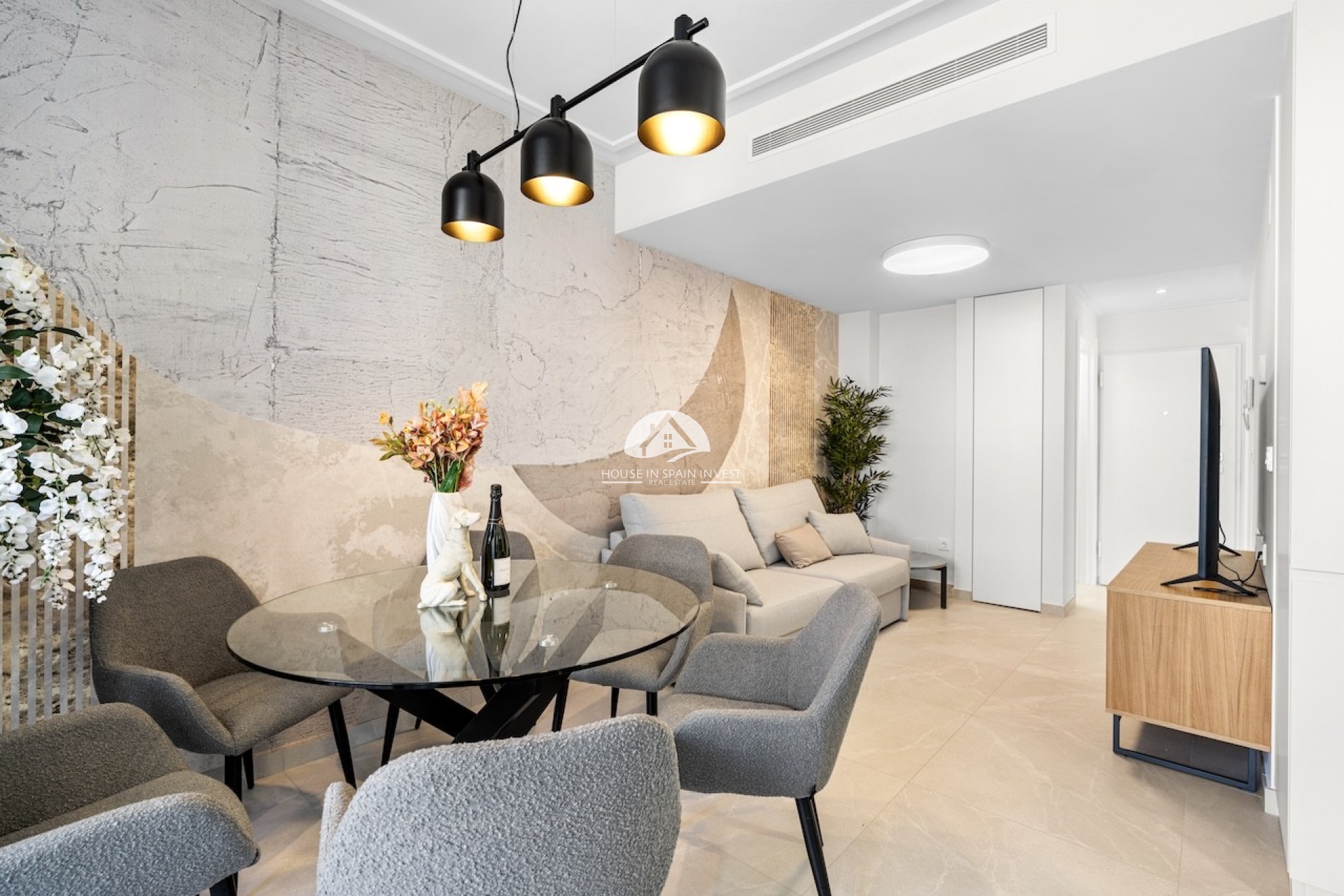 Resale - Apartment  - Torrevieja - Playa del Cura