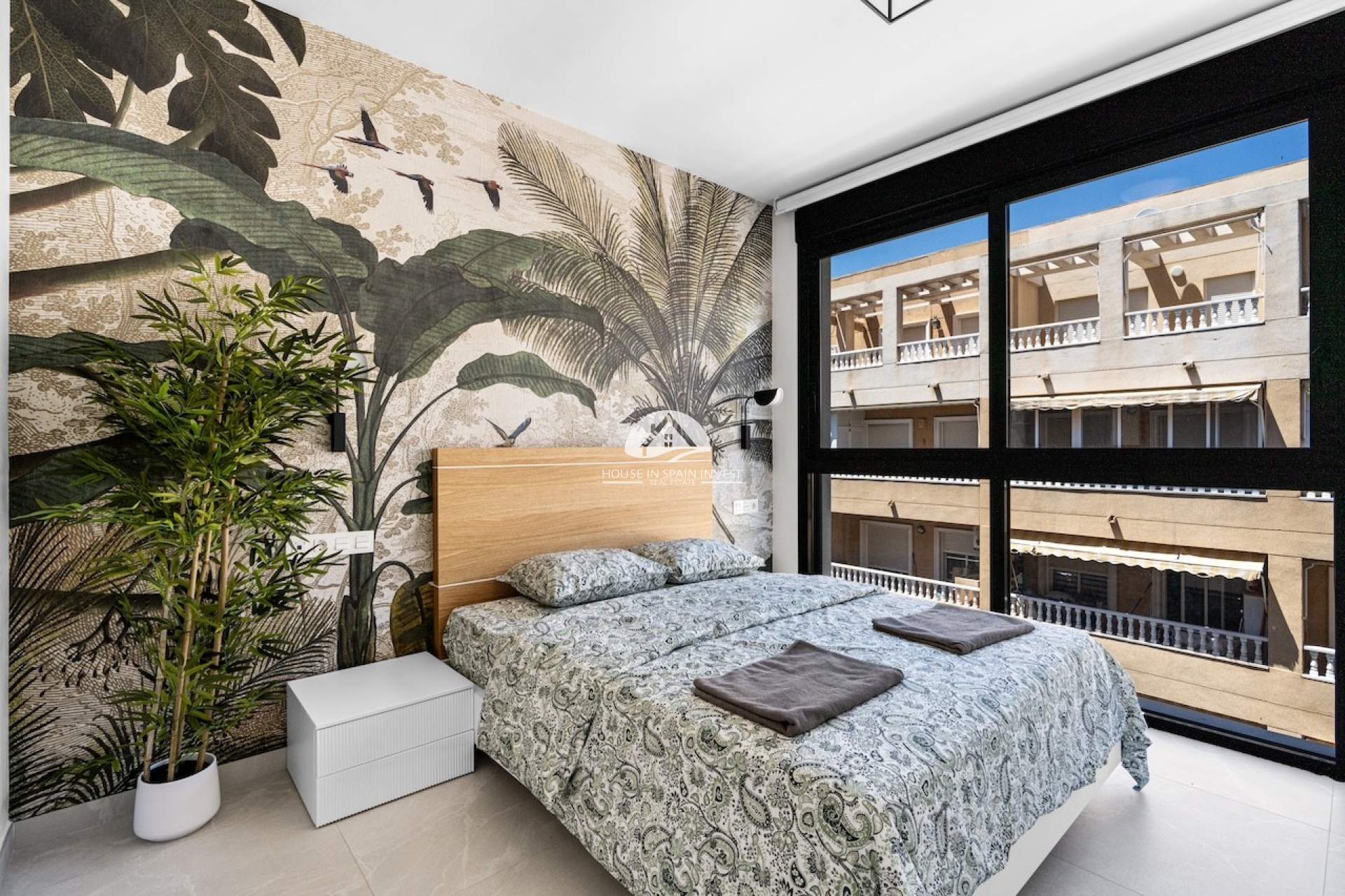 Resale - Apartment  - Torrevieja - Playa del Cura