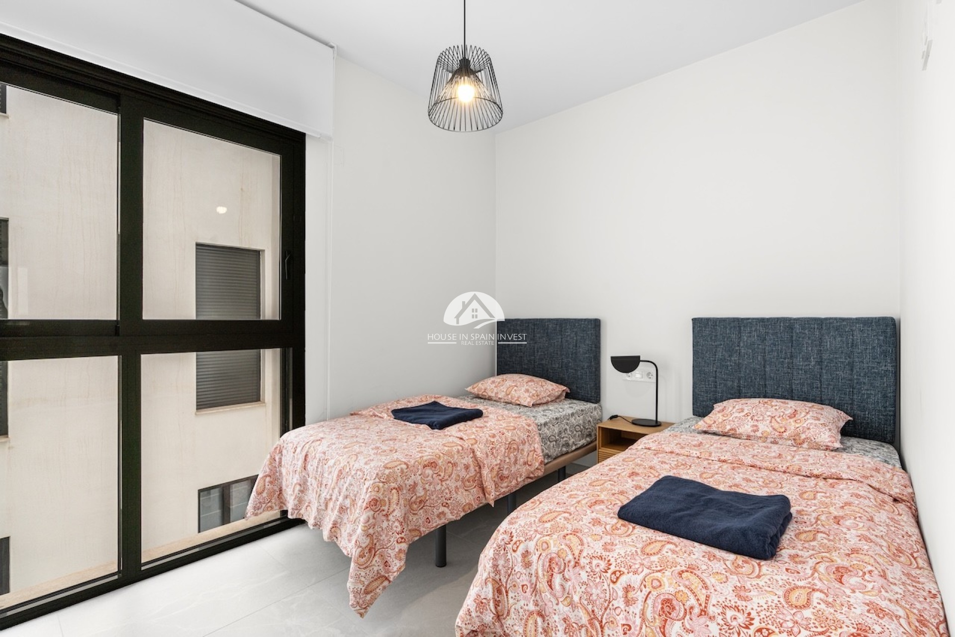 Resale - Apartment  - Torrevieja - Playa del Cura