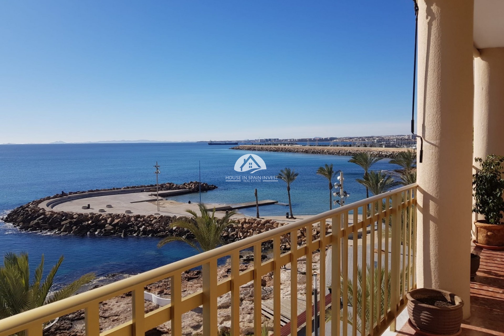Resale - Apartment  - Torrevieja - Playa del Cura