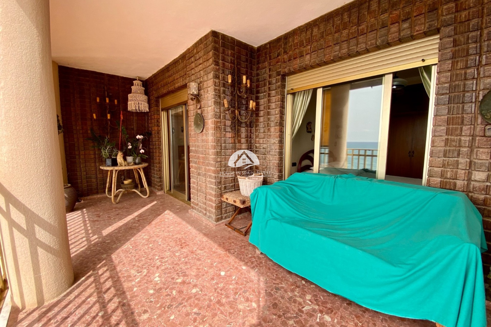 Resale - Apartment  - Torrevieja - Playa del Cura