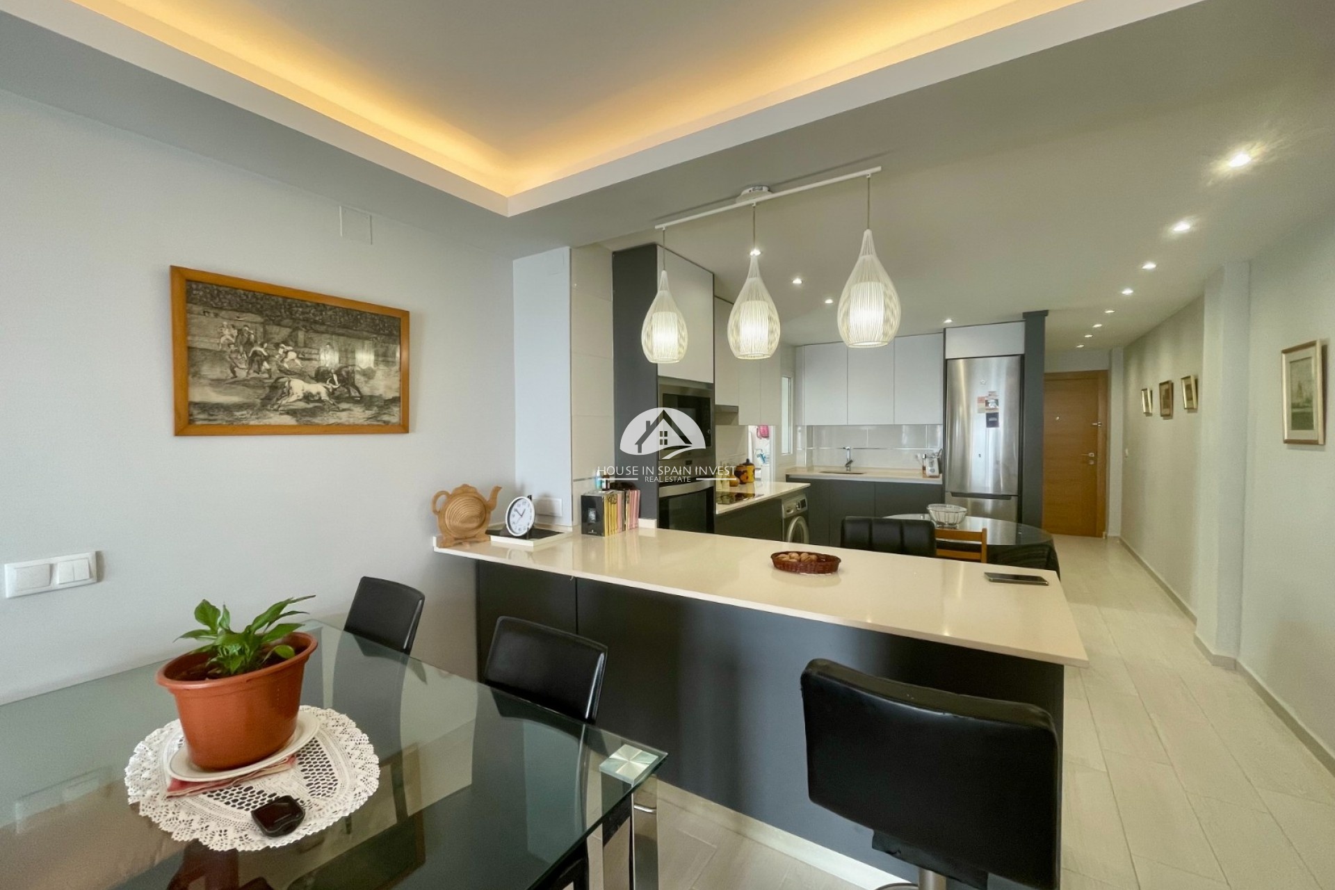 Resale - Apartment  - Torrevieja - Playa del Cura