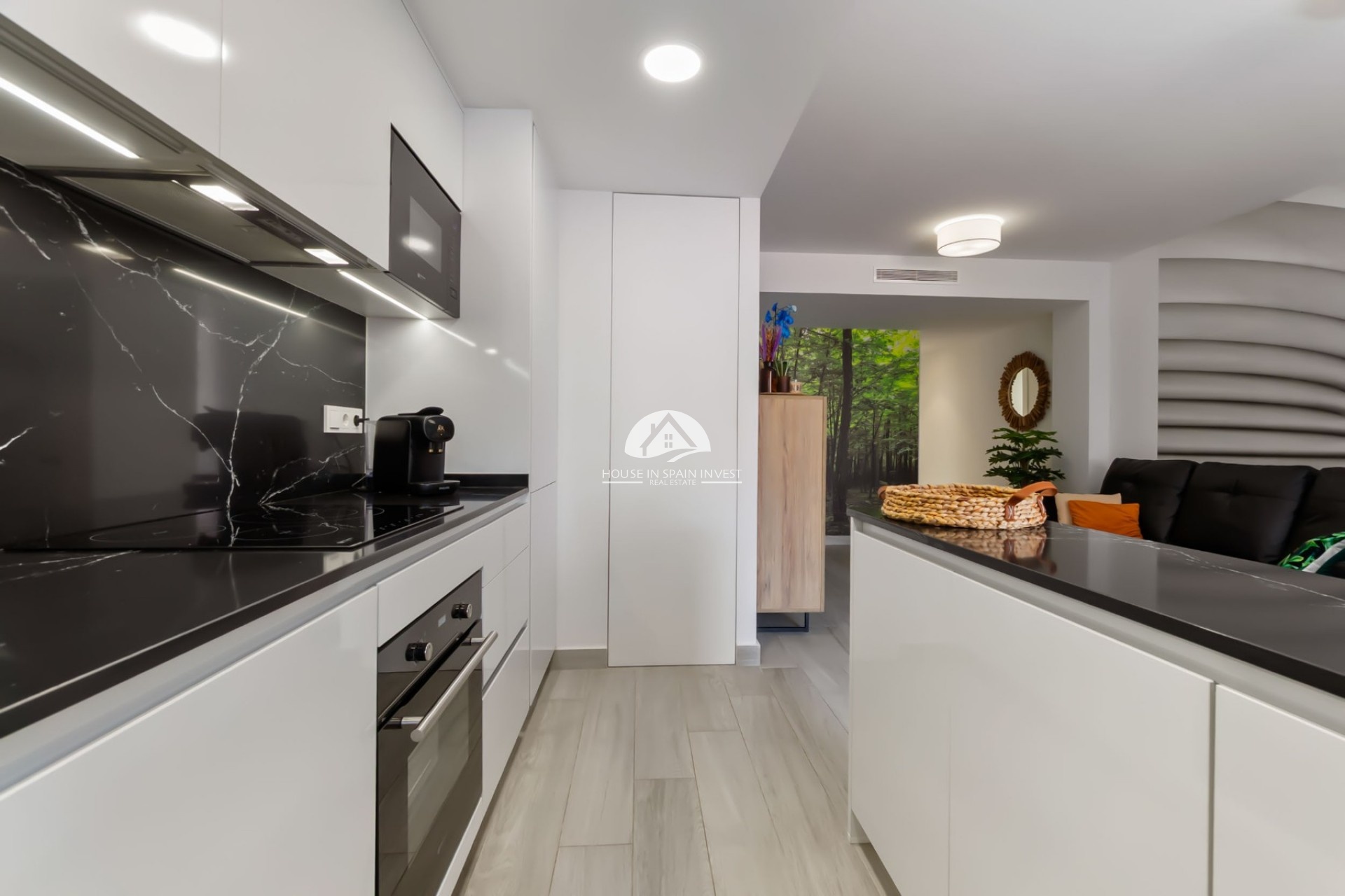 Resale - Apartment  - Torrevieja - Playa del Cura